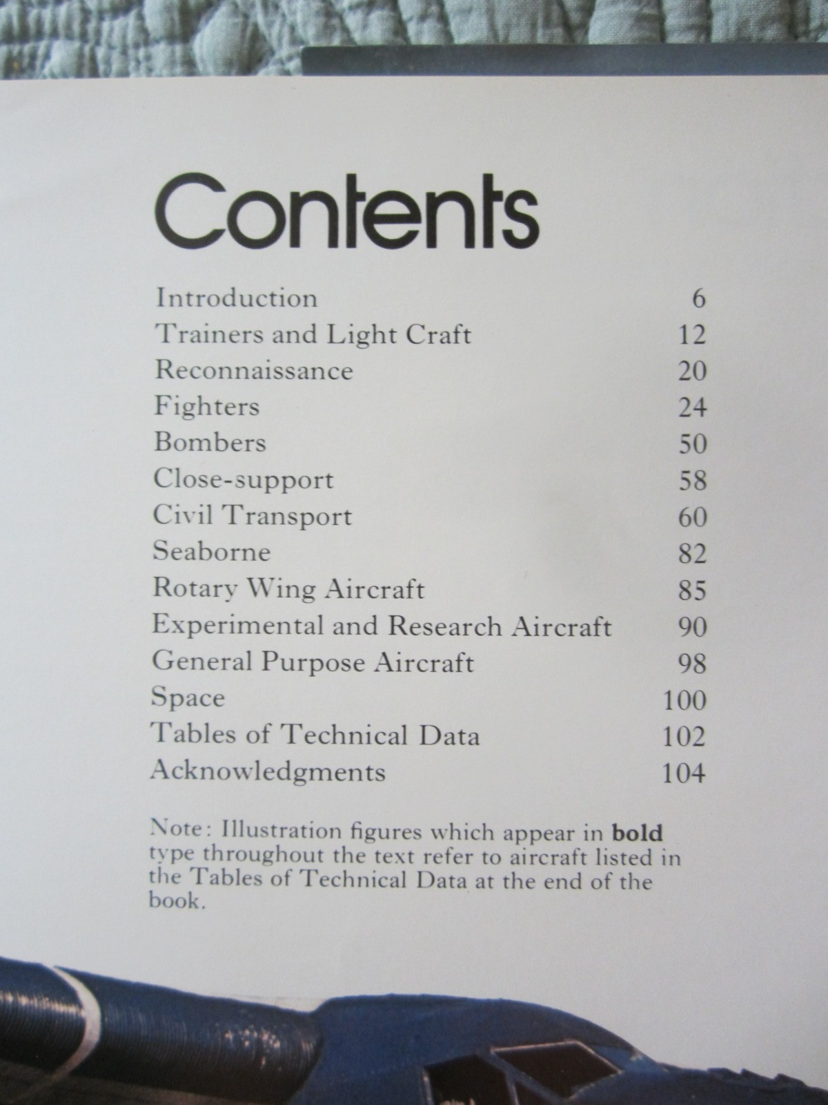 Aircraft: An All Color Story of Modern Flight by David Mondey 104 pages