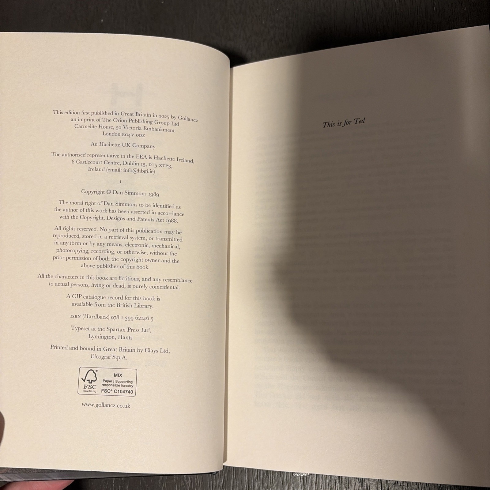 Hyperion Dan Simmons The Broken Binding 1st Print & Bookmark