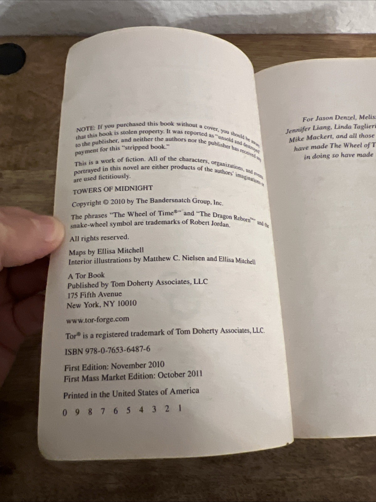 Towers of Midnight : Book Thirteen of the Wheel of Time Signed By Robert Jordan