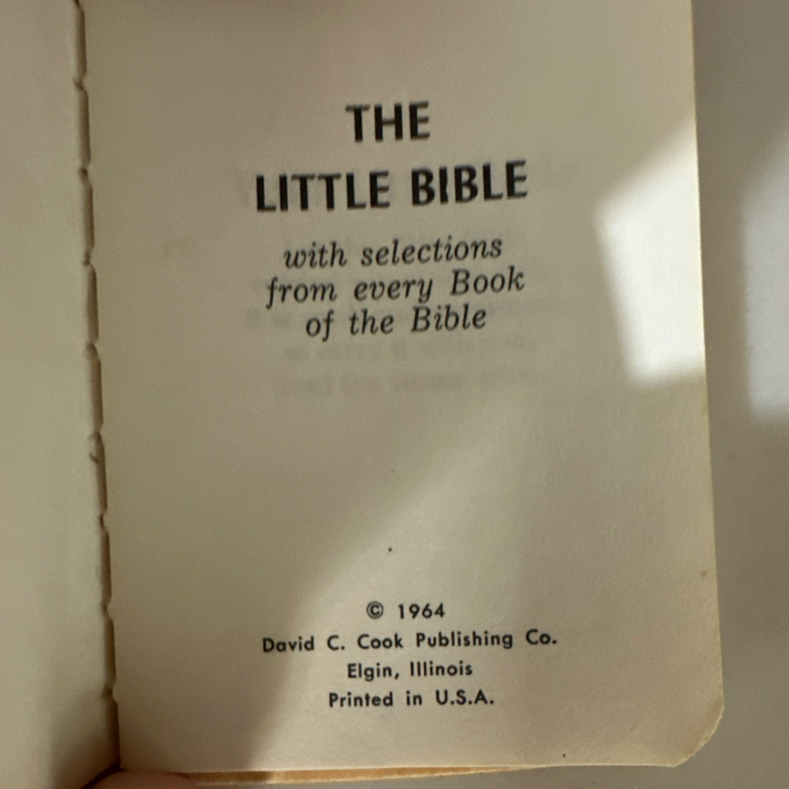 David C. Cook Publishing Co. The Little Bible 1964 Selections