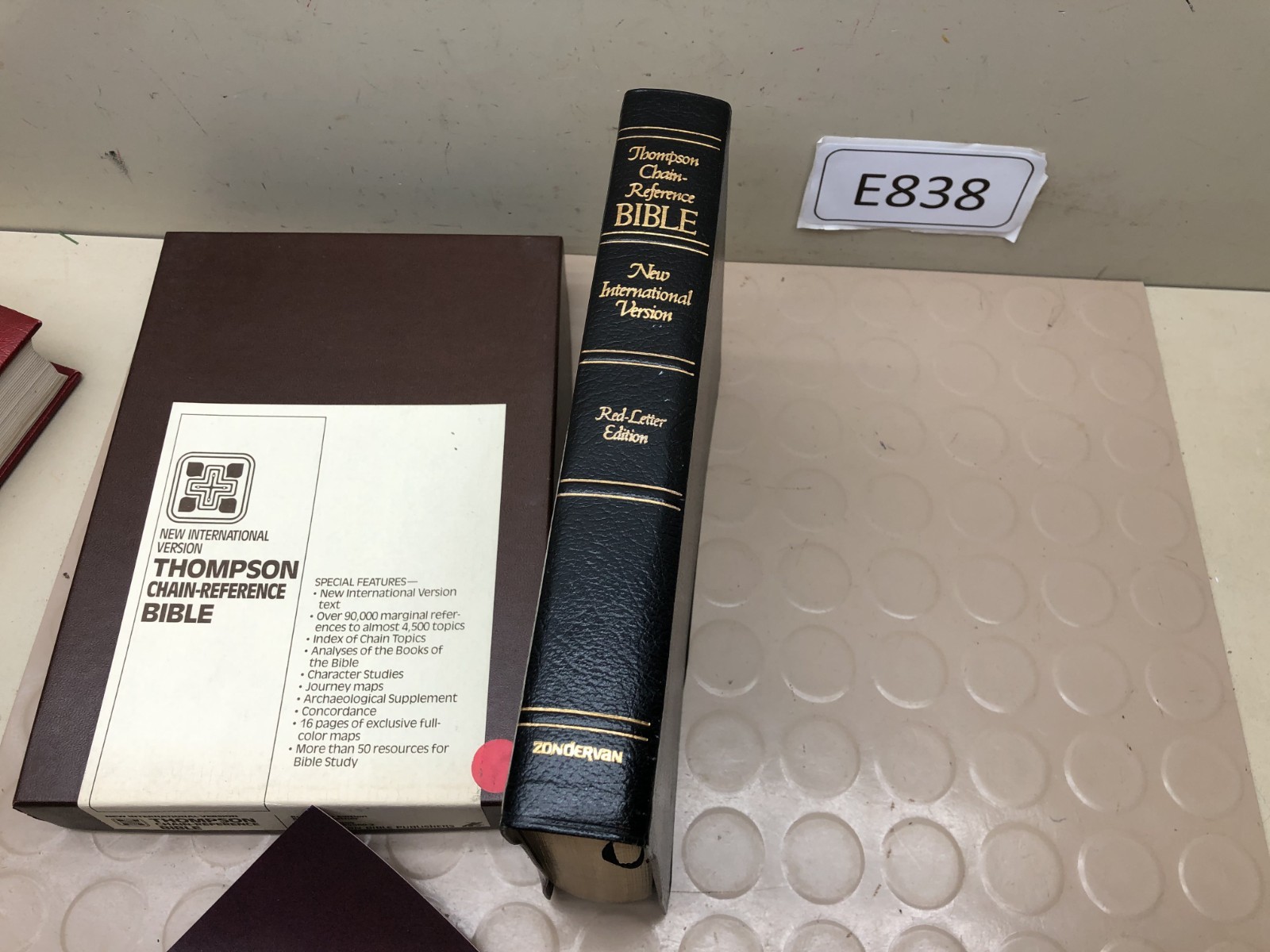 Kirkbride NIV Thompson Chain Reference Bible – Red Letter (Read Description)