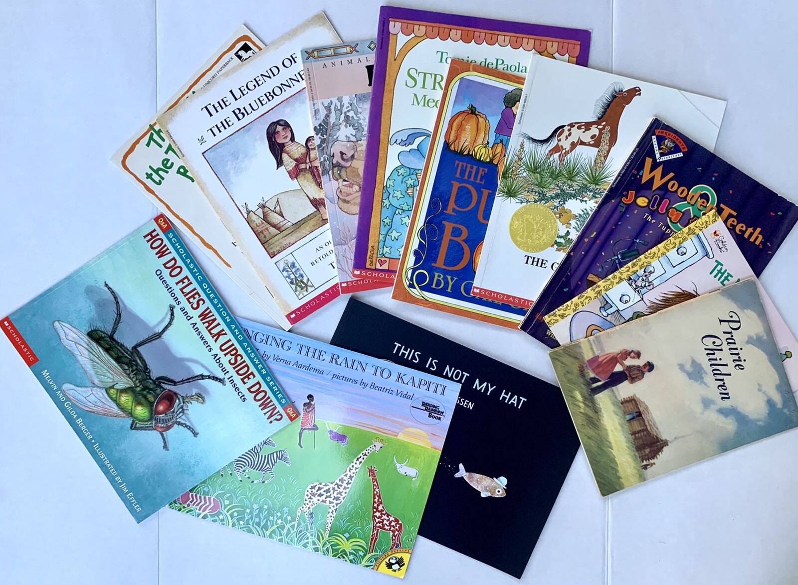 Lot Of 12 Children’s Books 1940 to 2000’s 3lbs 4.5oz Good Pre Owned Educational