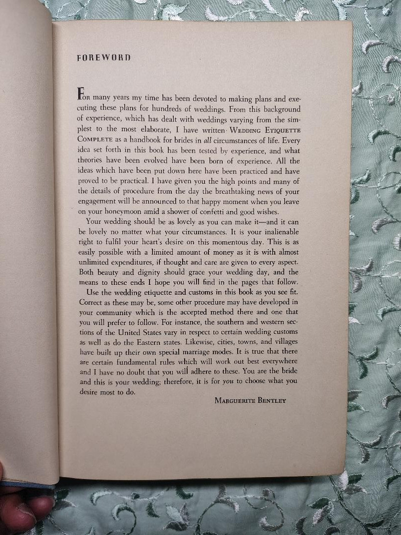 „Wedding Etiquette Complete“ by Marguerite Bentley