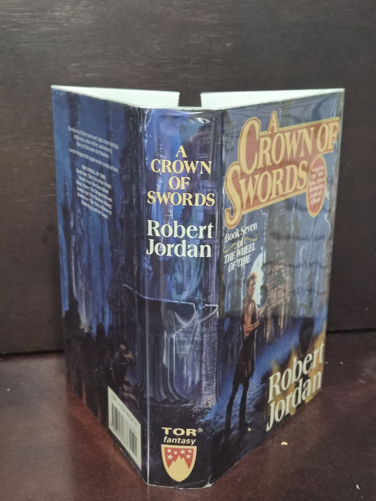 Robert Jordan A CROWN OF SWORDS 1996 Wheel of Time 1st Ed 1st Print HCDJ VG