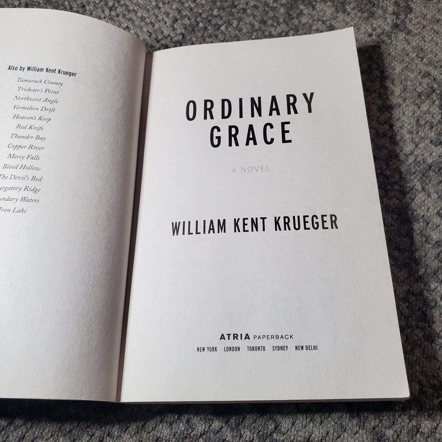 Ordinary Grace William Kent Krueger 2014 First Atria Paperback Edgar Award