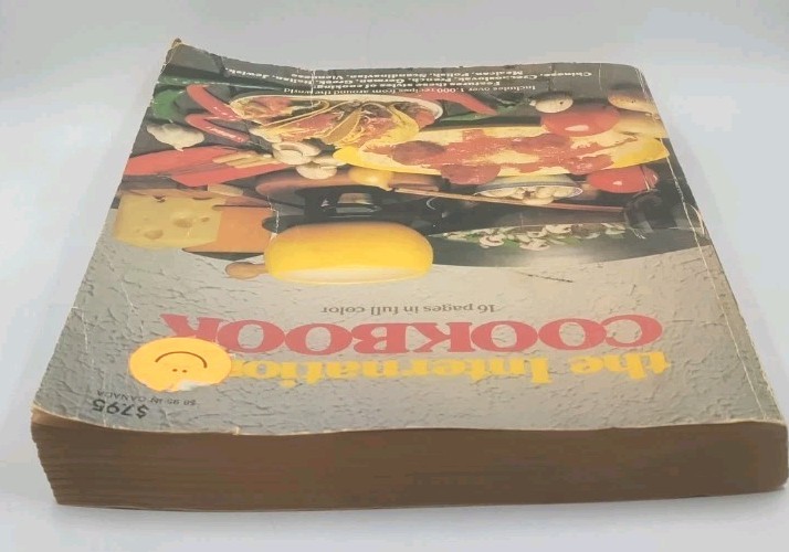 The International Cookbook 16 Pages in Full-Color Modern Promotions 399 Pages