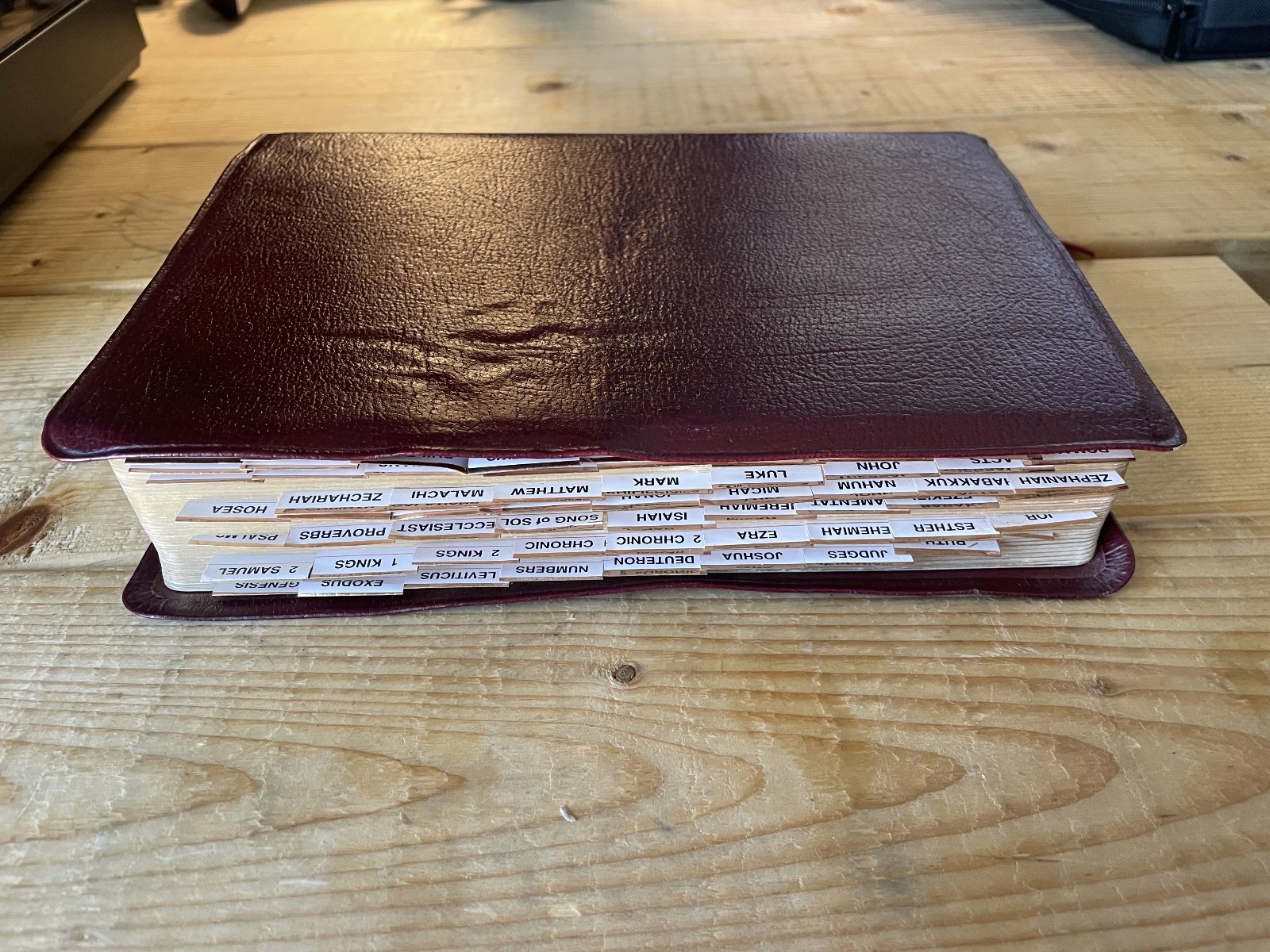 Tyndale KJV Life Application Study Bible Genuine Leather Edge Lined Maroon