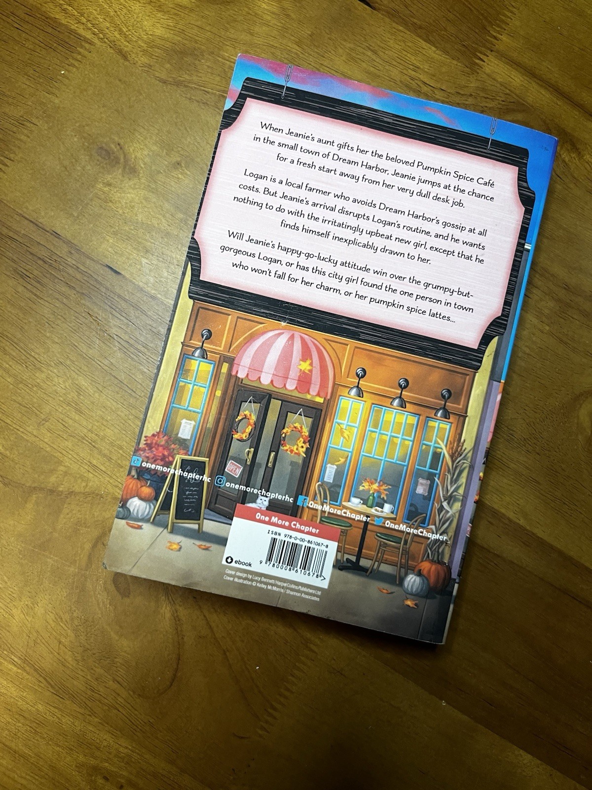 The Pumpkin Spice Café Laurie Gilmore Paperback Romance Dream Harbor