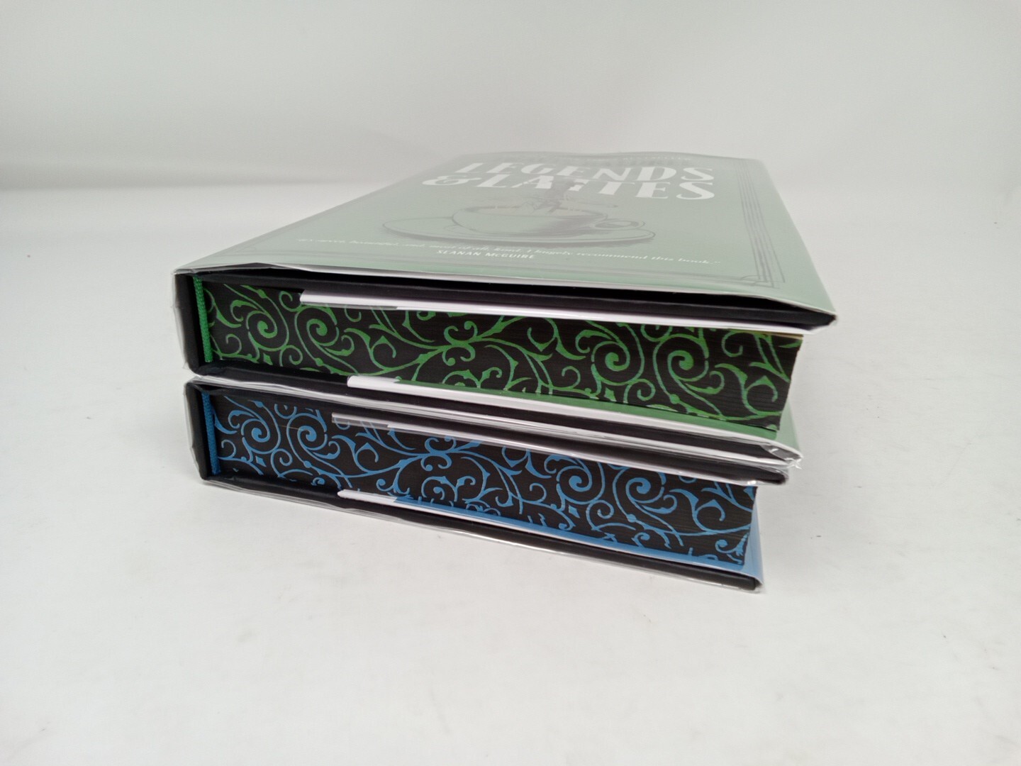 Legends & Lattes + Boneshops & Bonedust Deluxe Editions, HC by Travis Baldree