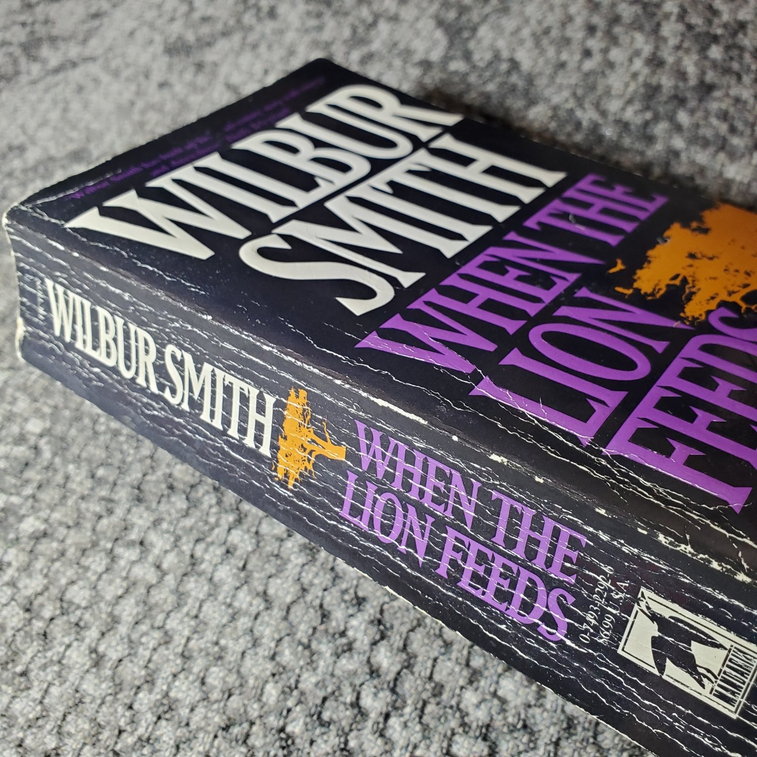 When the Lion Feeds Wilbur Smith 1964 Paperback Adventure Mandarin