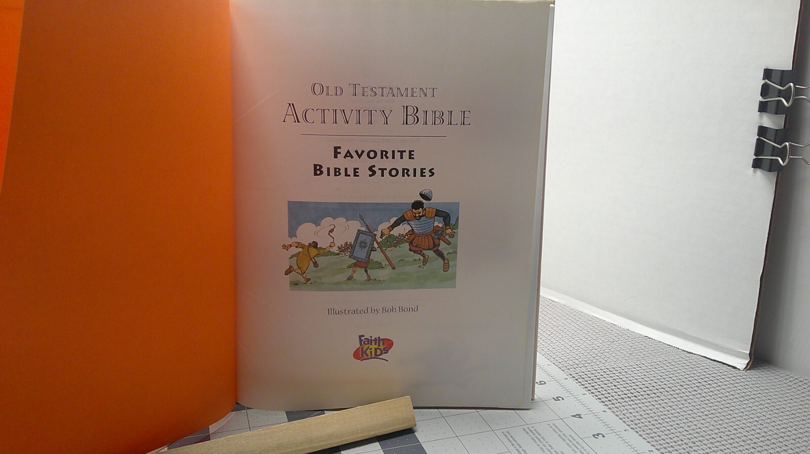 New Testament Activity Bible Hardcover Book Jesus Favorite Stories 64 pages