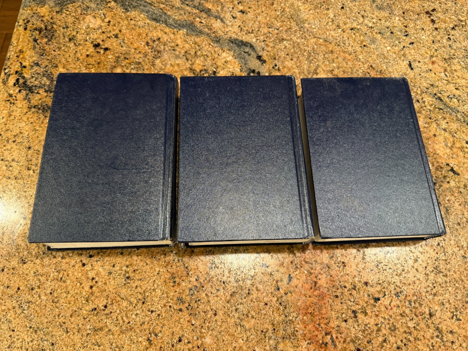 Word Studies in the Greek New Testament Kenneth S. Wuest Vol 1-3 1974