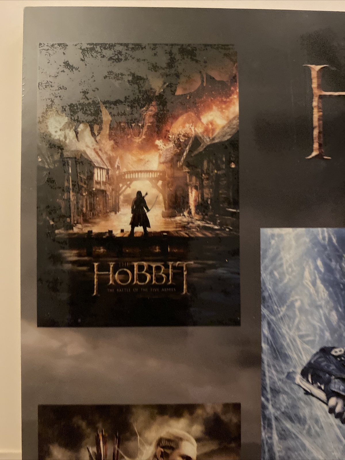 The Hobbit Definitive Movie Posters Book. 40 Removable Posters, 16″ X 12″ Sealed