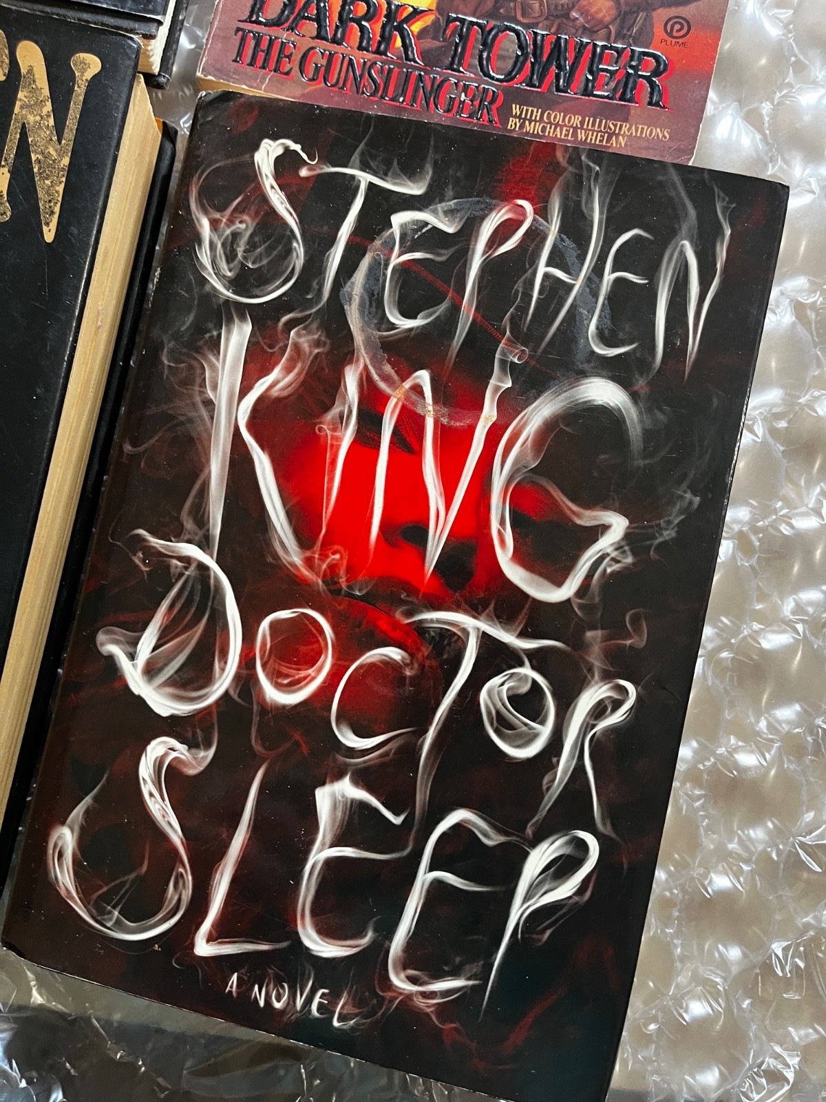 Stephen King Hardcover/Paperback Book Lot Dolores Dark Tower Tommyknockers Sleep