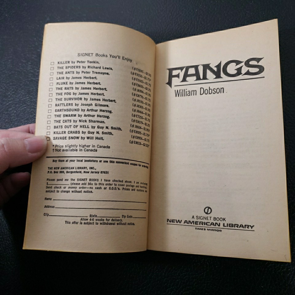 Fangs By William Dobson (Michael Butterworth) 1980 Horror PFH First Print Signet
