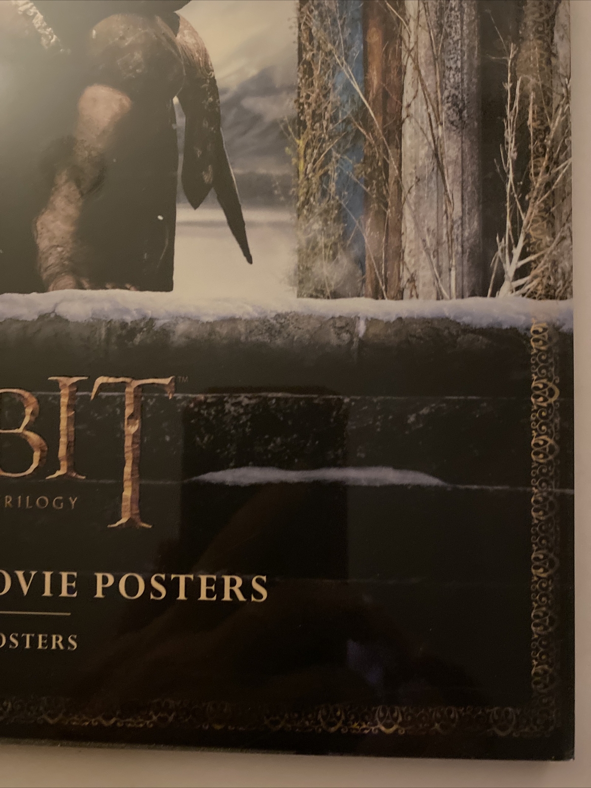 The Hobbit Definitive Movie Posters Book. 40 Removable Posters, 16″ X 12″ Sealed