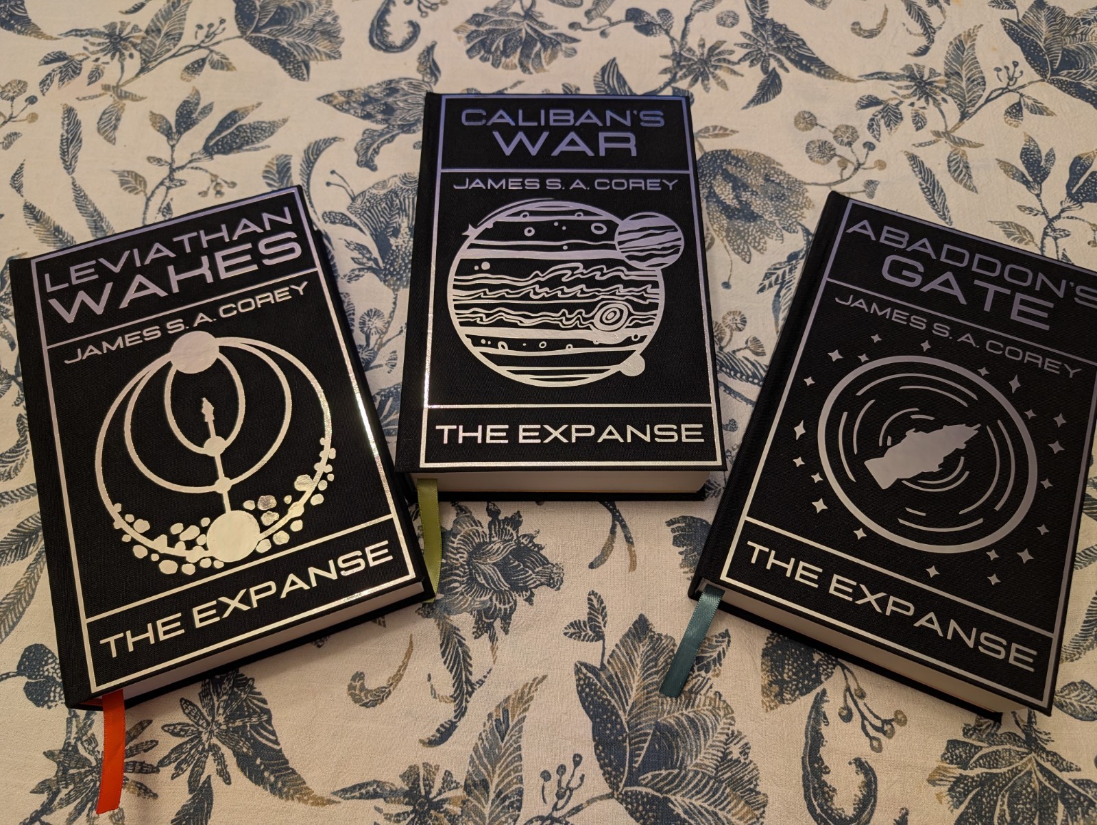 The Expanse 1-3 Trilogy Custom Rebound Hardcover Collector’s Edition Series