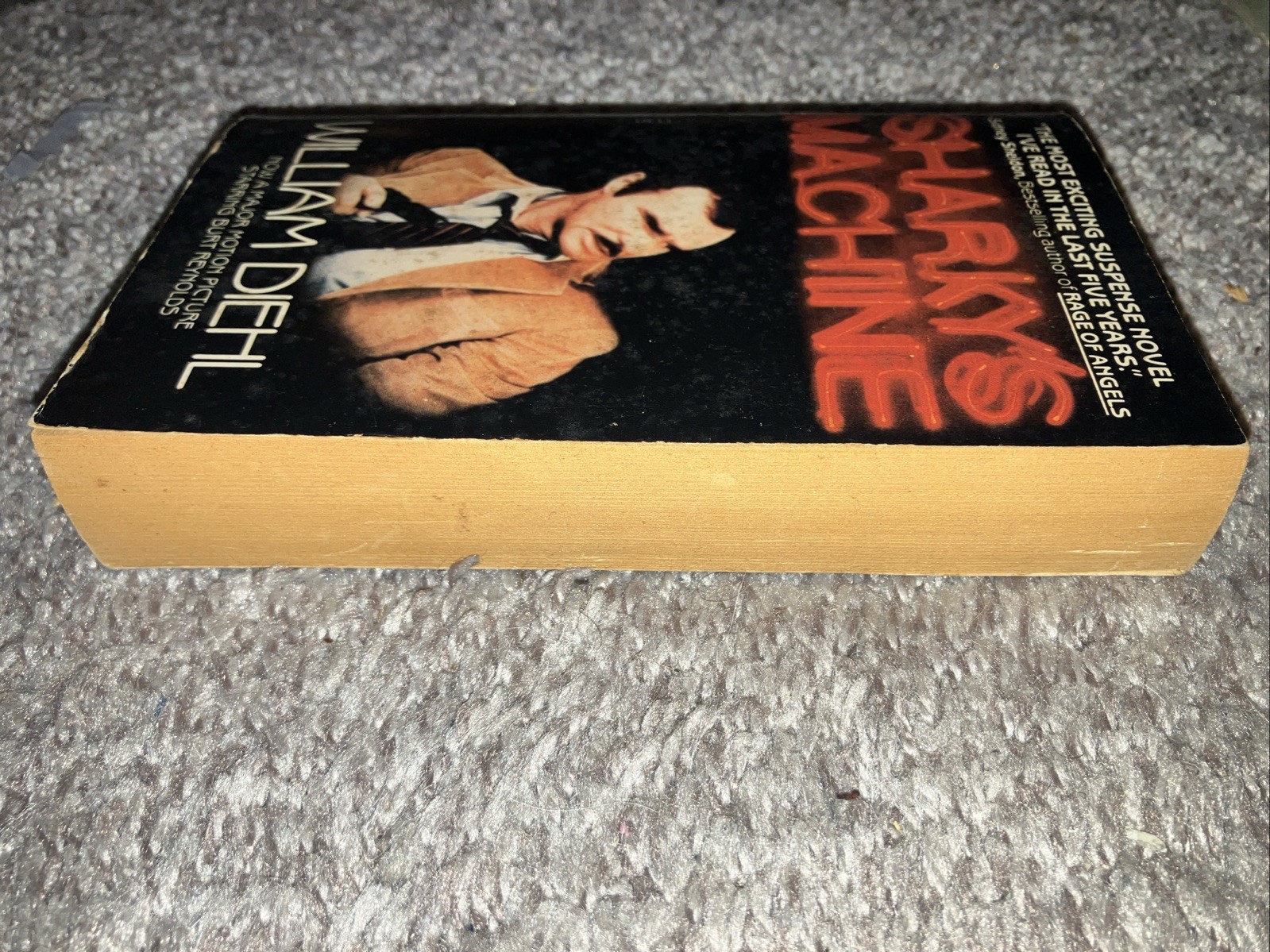 SHARKY’S MACHINE paperback book 1981 WILLIAM DIEHL Movie Tie-In BURT REYNOLDS