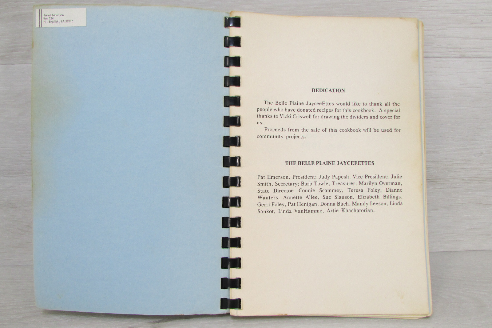 Country Cookin‘ Compiled by Jaycee Ettes Belle Plaine 1981 210 Pages