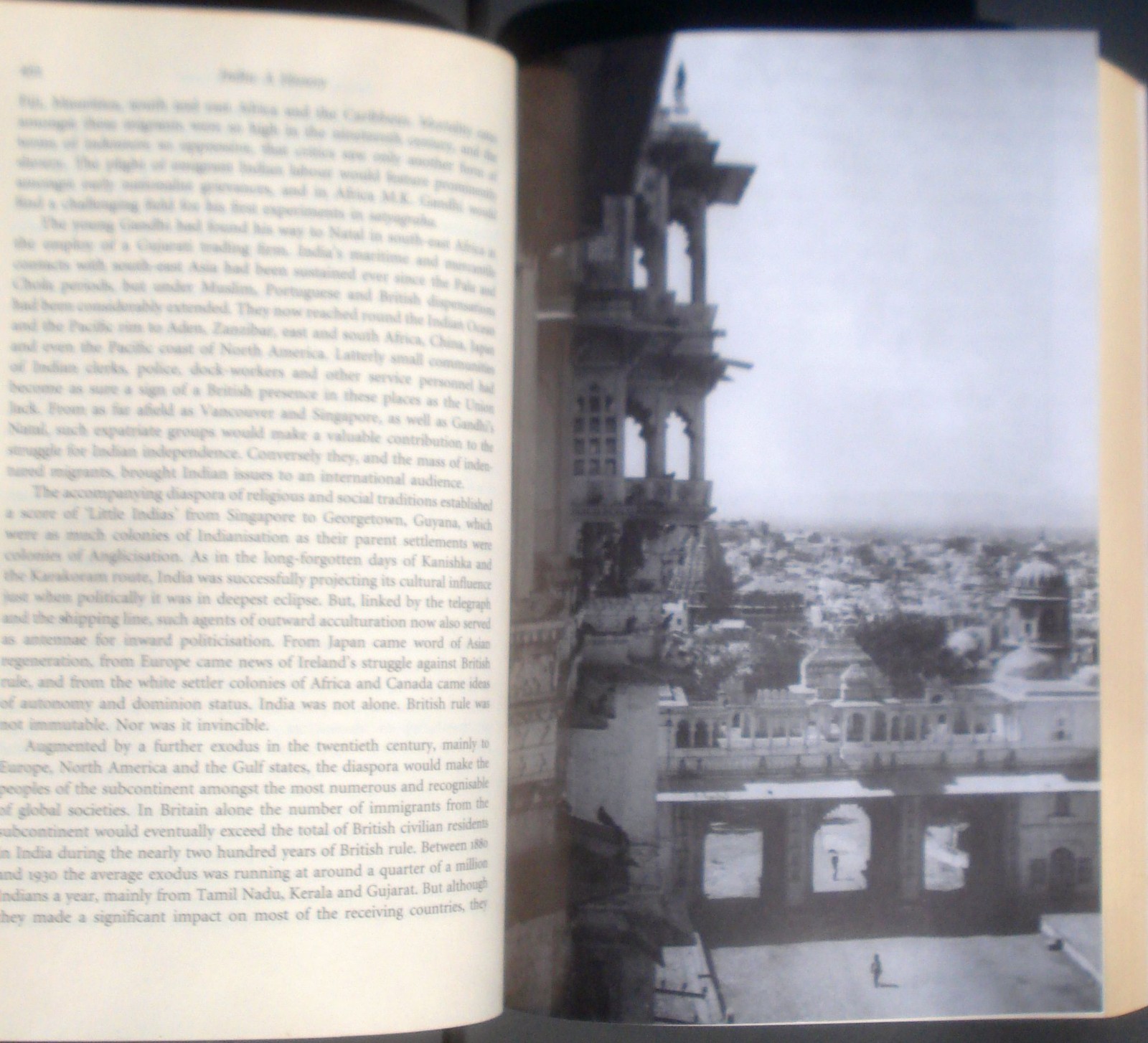India : A History Paperback Revised Expanded Edition by John Keay