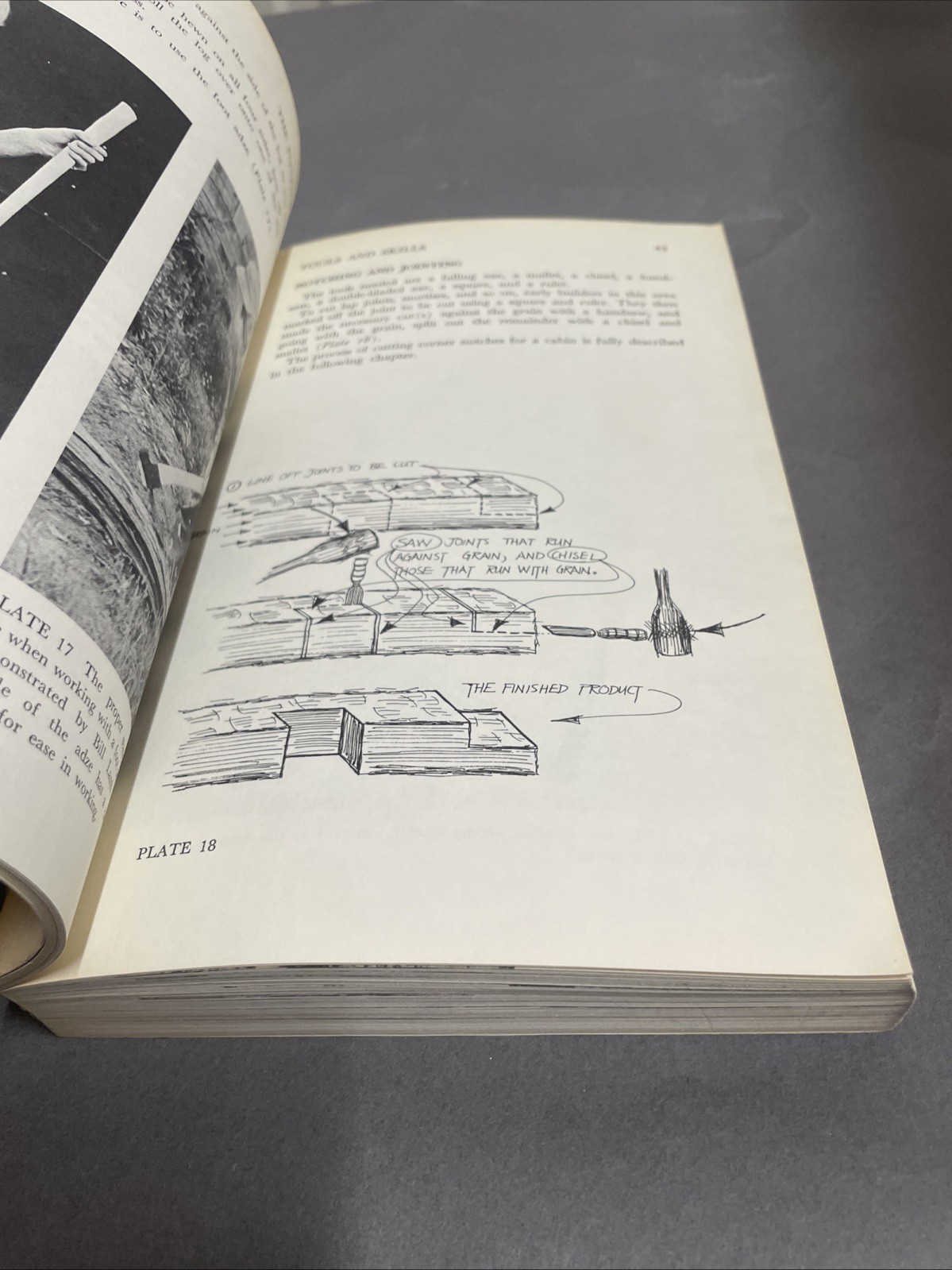 The Foxfire Book: Hog Dressing, Log Cabin Building, … Pb 1972