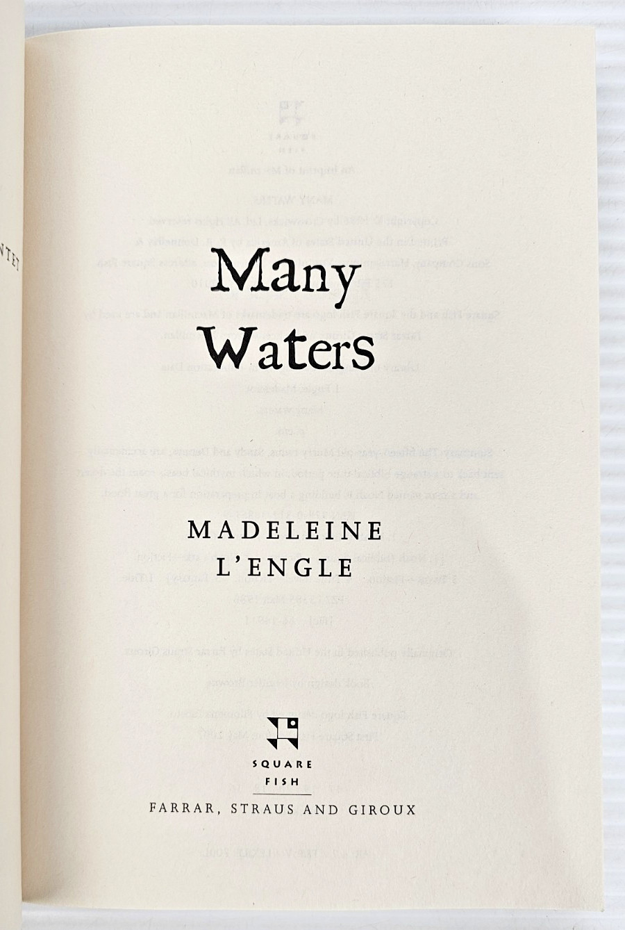 Madeleine L’Engle Book Set Wrinkle In Time, Swiftly Tilting Planet, Many Waters+