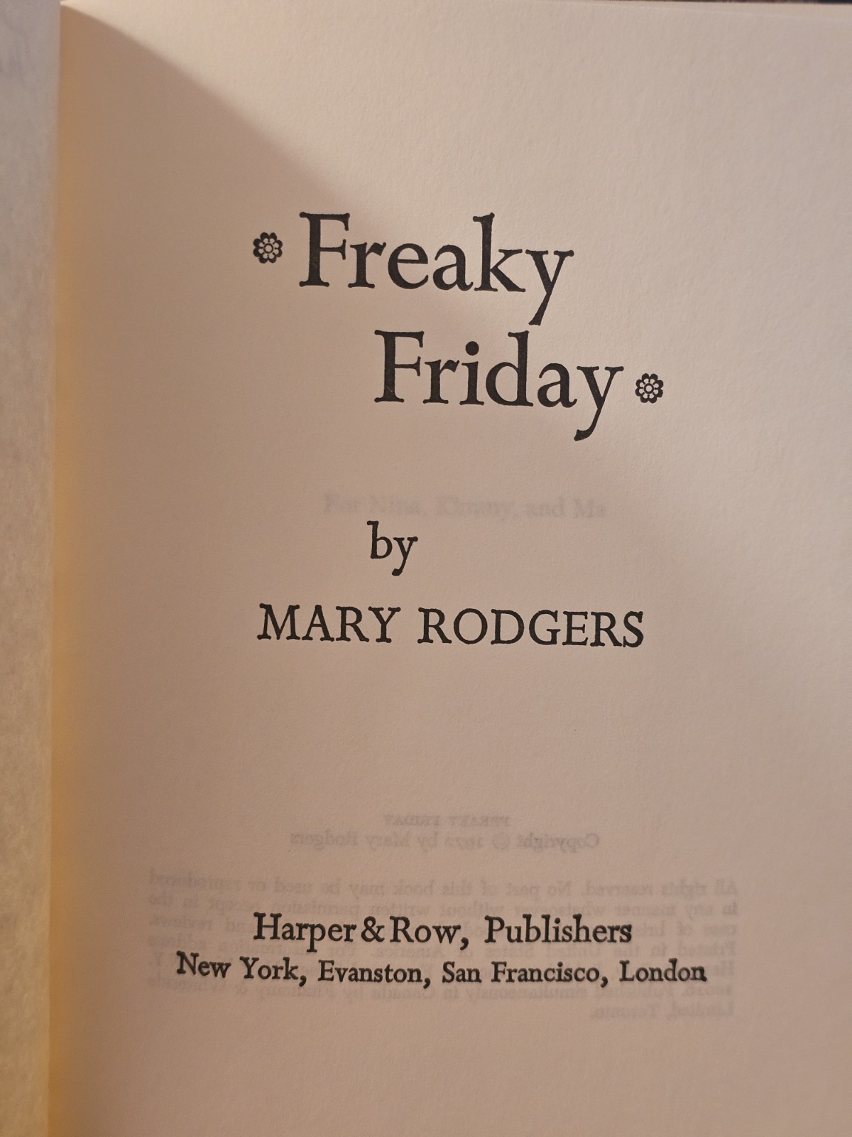 „Freaky Friday“ by Mary Rodgers – Hardcover Book w/Dustjacket – 1972 1st Edition
