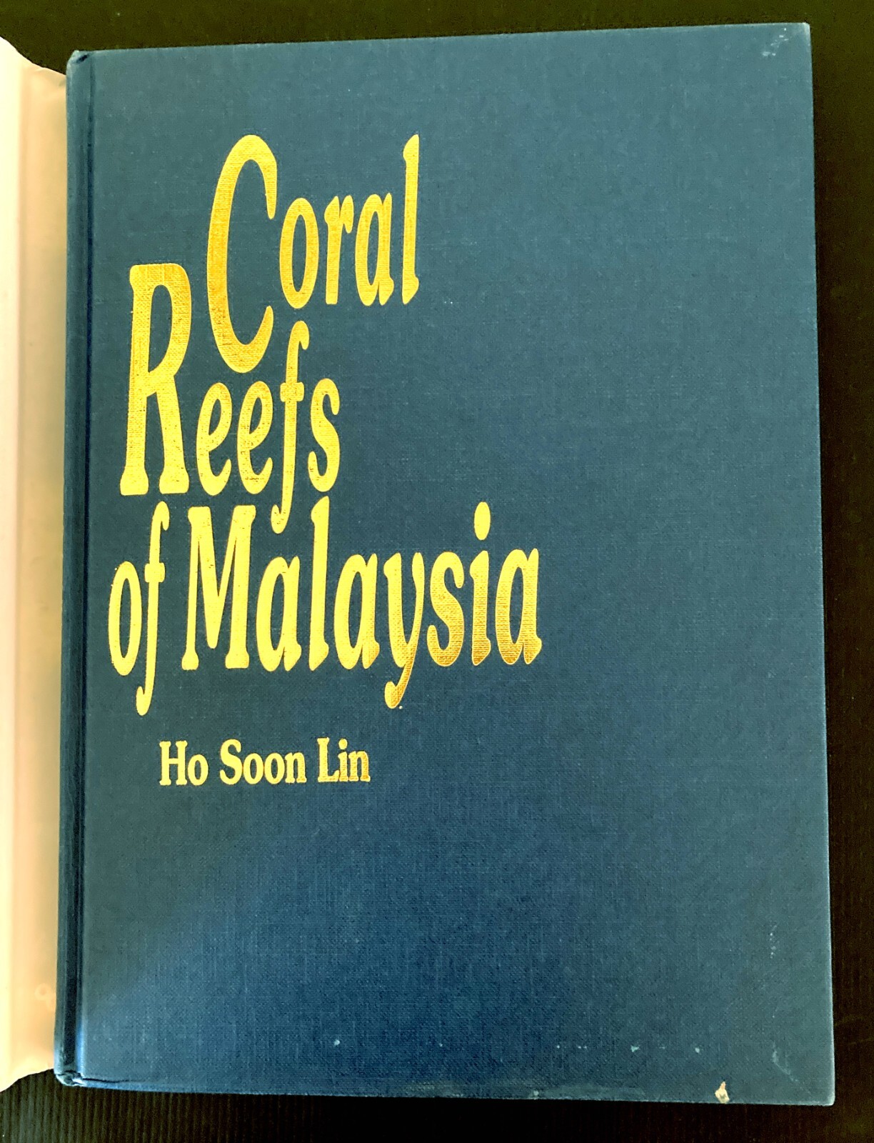 Coral Reefs of Malaysia Ho Soon Lin Hard Cover Dust Jacket 1992