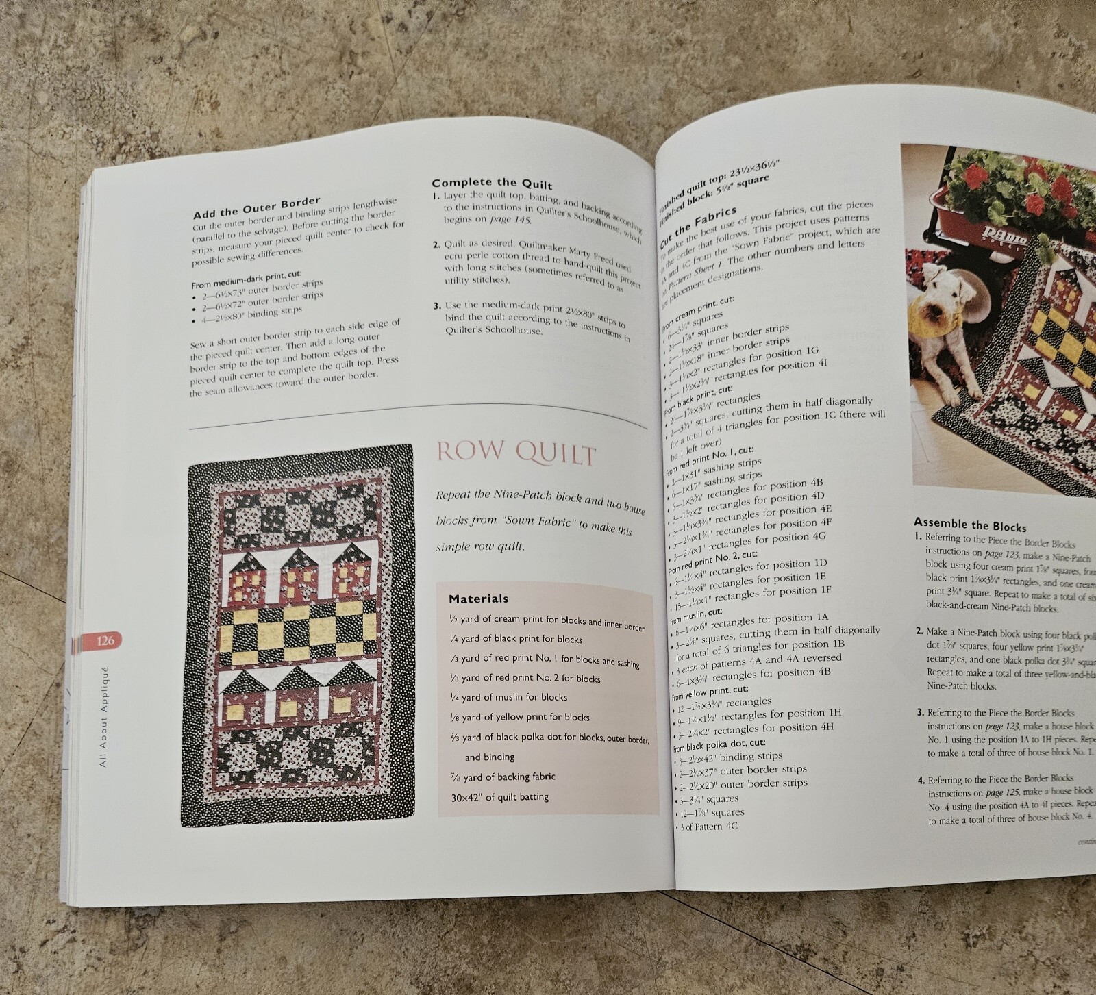 Quilt Lovers Favorites Volume 2 New Vintage 2002 Softcover 161 Pages w/Insert