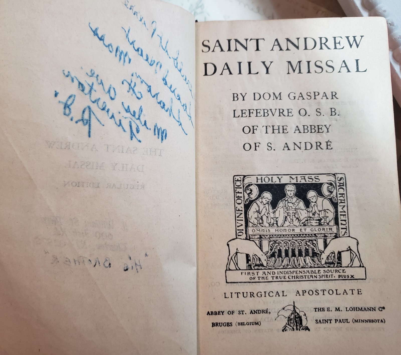 👀VINTAGE SAINT ANDREW DAILY MISSAL REGULAR EDITION 1945