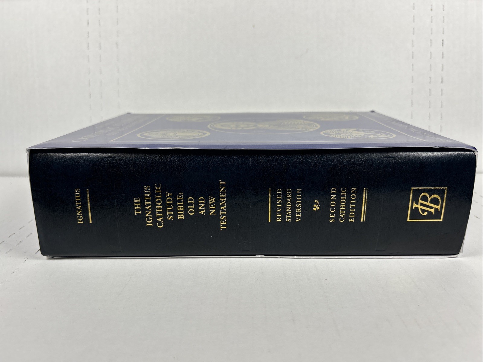 Ignatius Catholic Study Bible: Old and New Testaments by Scott Hahn Like New