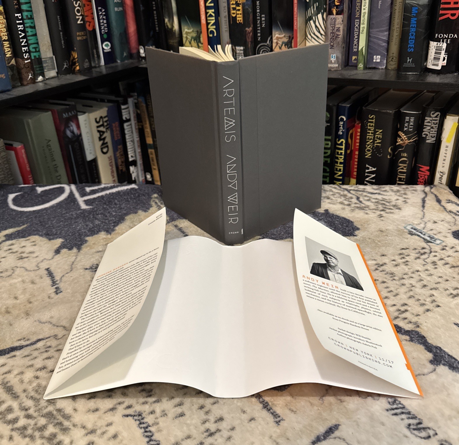 Artemis — Andy Weir (2017, Hardcover) First Edition/Print, 1st/1st, VG, HCDJ