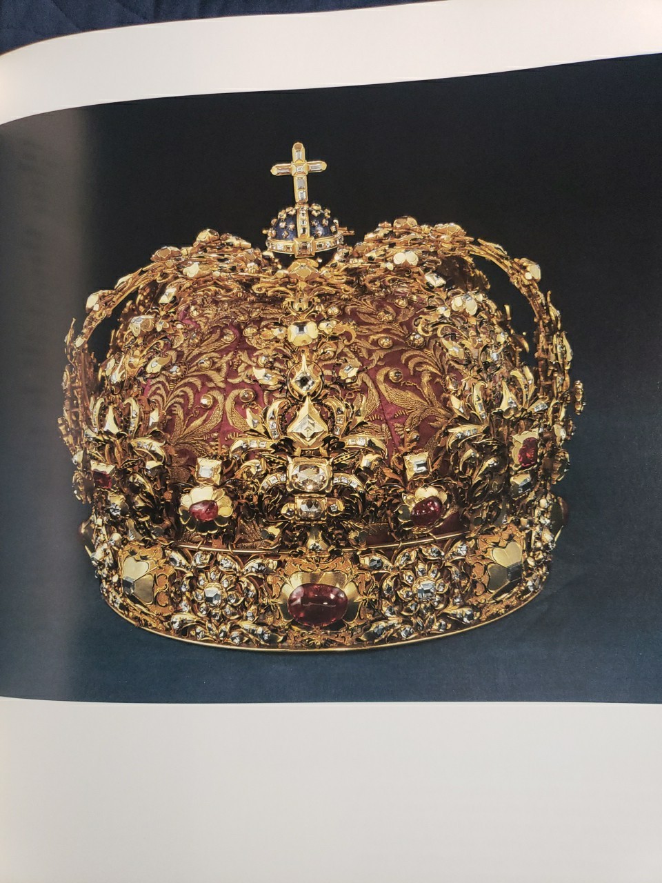 Sweden: A Royal Treasury 1550-1700 by Michael Conforti & Guy Walton (1988, SC)