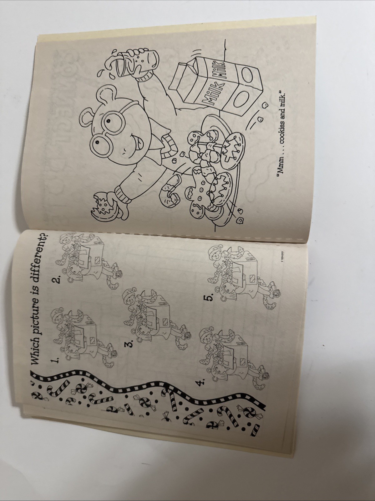 Arthur Holiday Color Fun Book – Paperback 30 pages