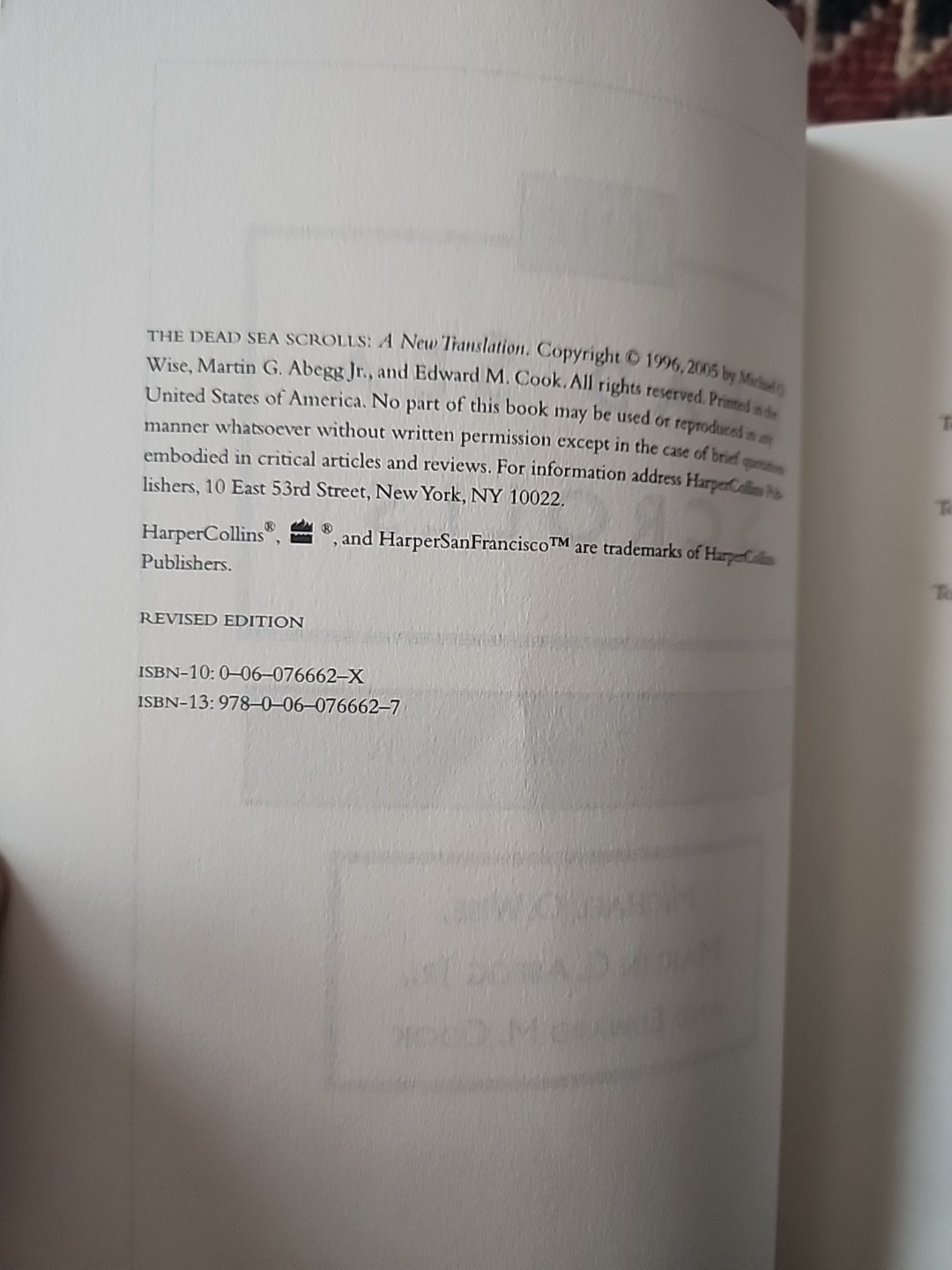 The Dead Sea Scrolls: A New Translation by Wise, Michael O.