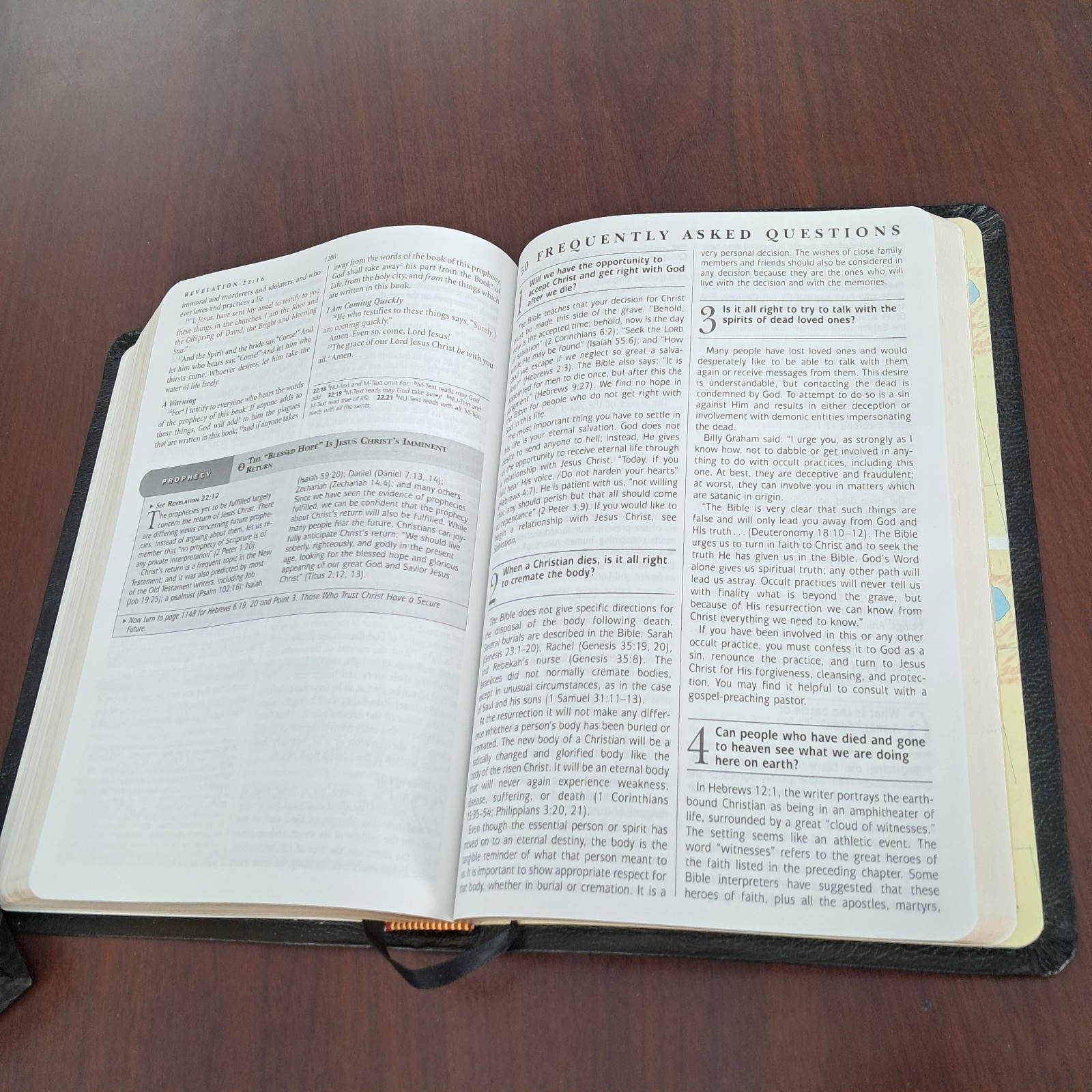 BILLY GRAHAM TRAINING CENTER BIBLE SAMARITANS PURSE NEW KING JAMES VERSION NKJV