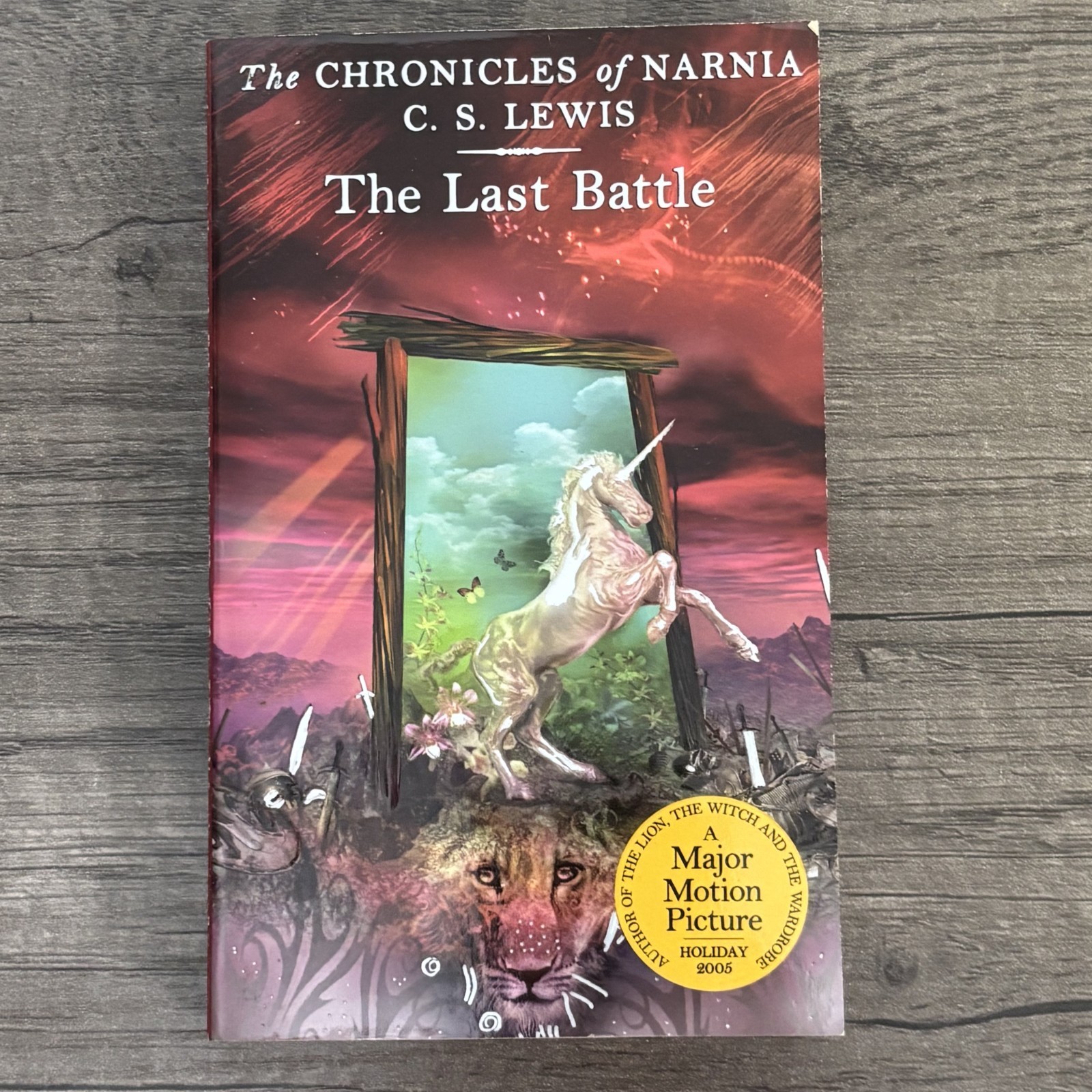 The Chronicles Of Narnia 7-Book Box Set C.S. Lewis Paperback 2002 Edition