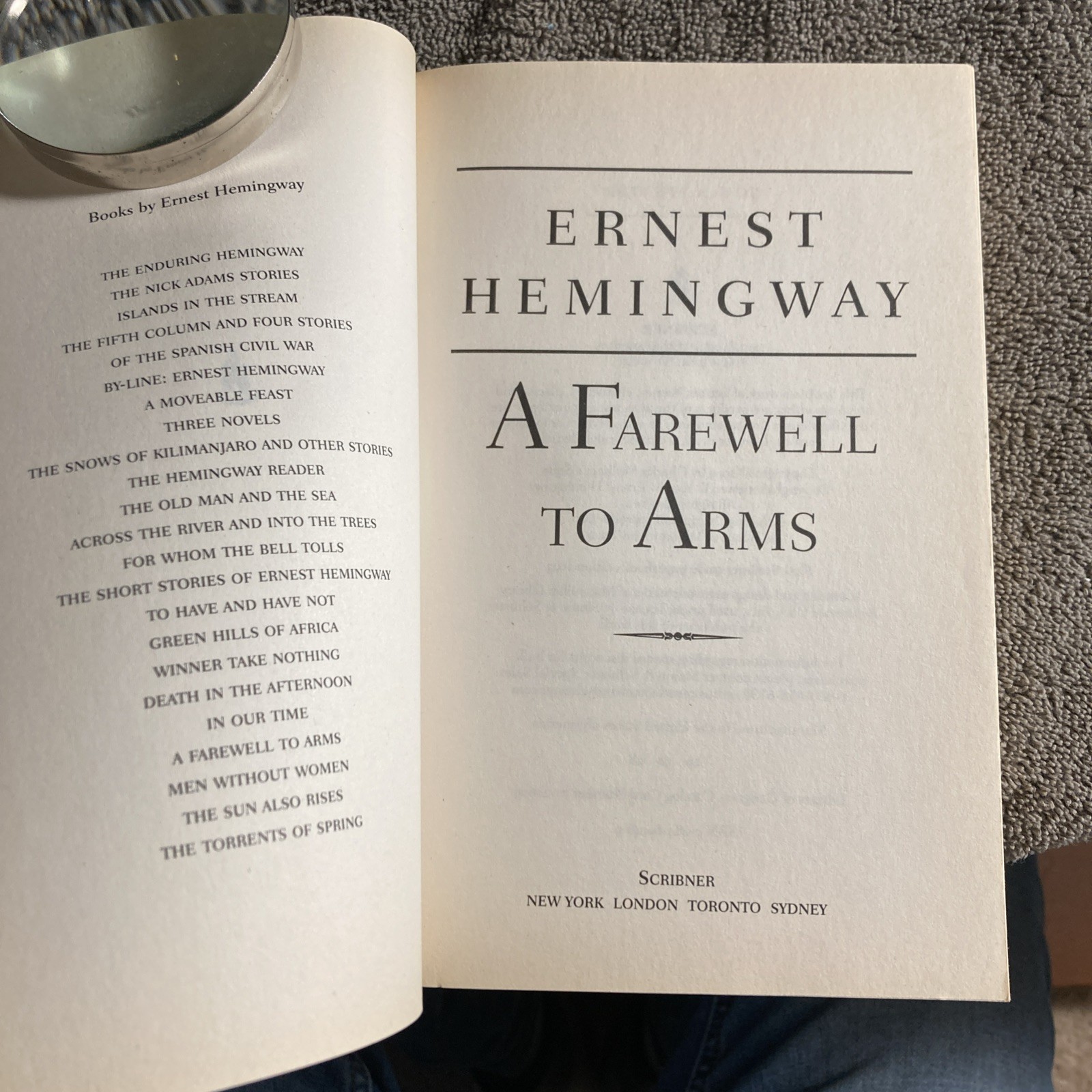 A Farewell To Arms,Ernest Heminway, TPB,2003