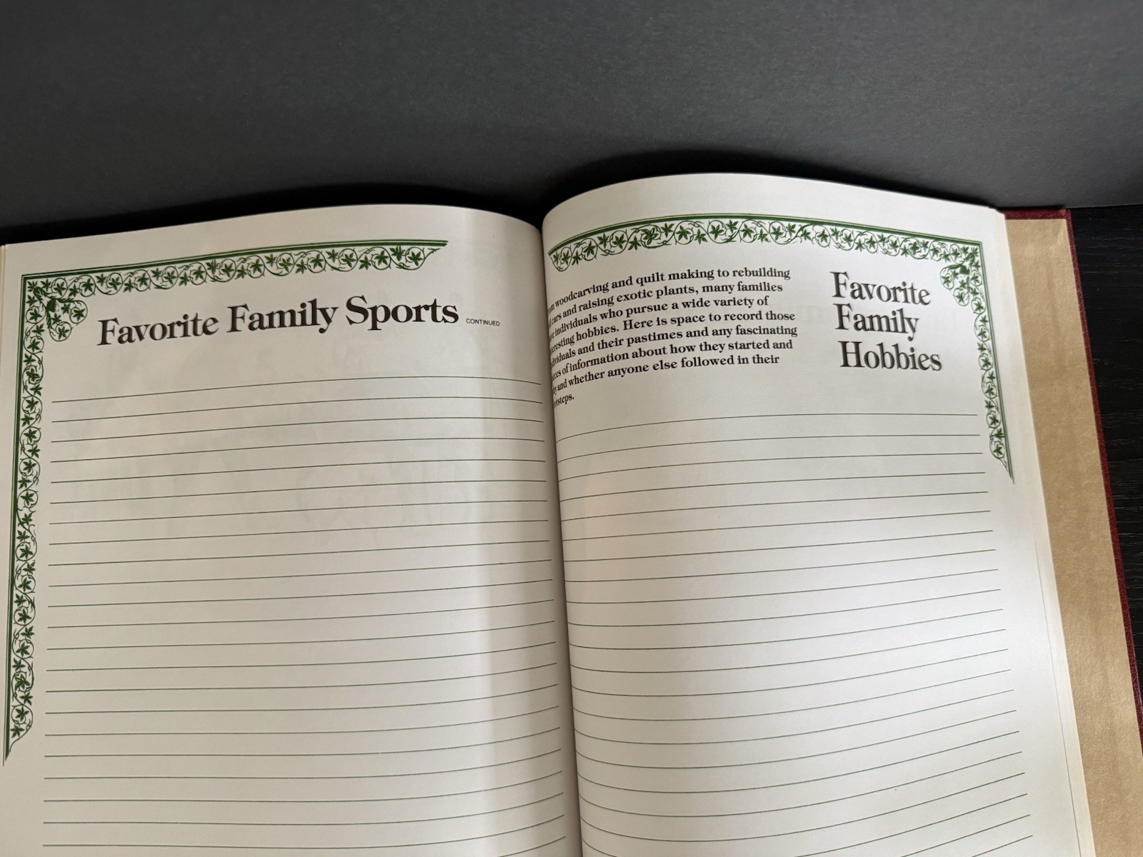 Our Family Tree Record Book 1977 A HISTORY OF OUR FAMILY Poplar Books