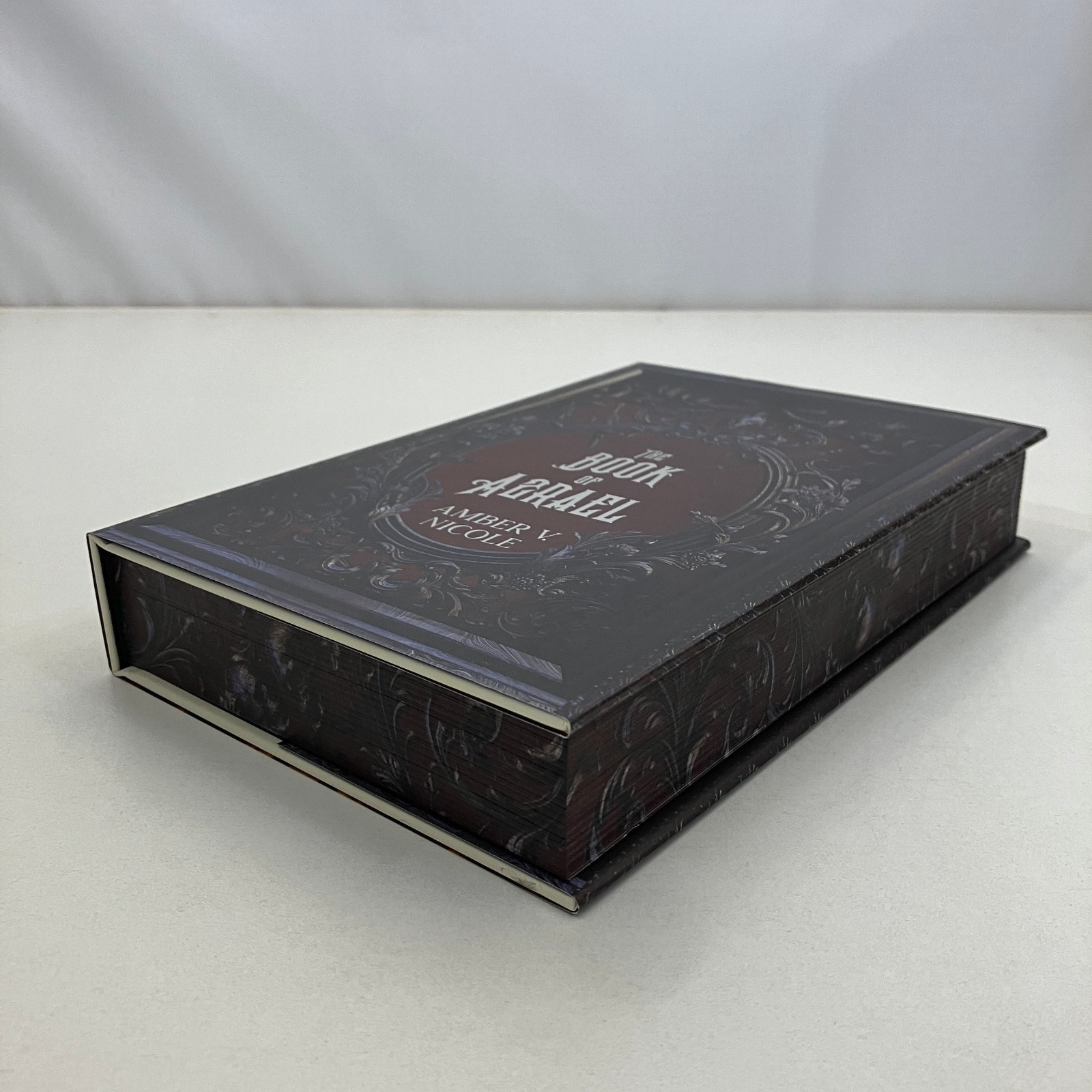 Book of Azrael Amber V Nicole SIGNED Bookish Box Luxe Edition 2022 Rose & Star