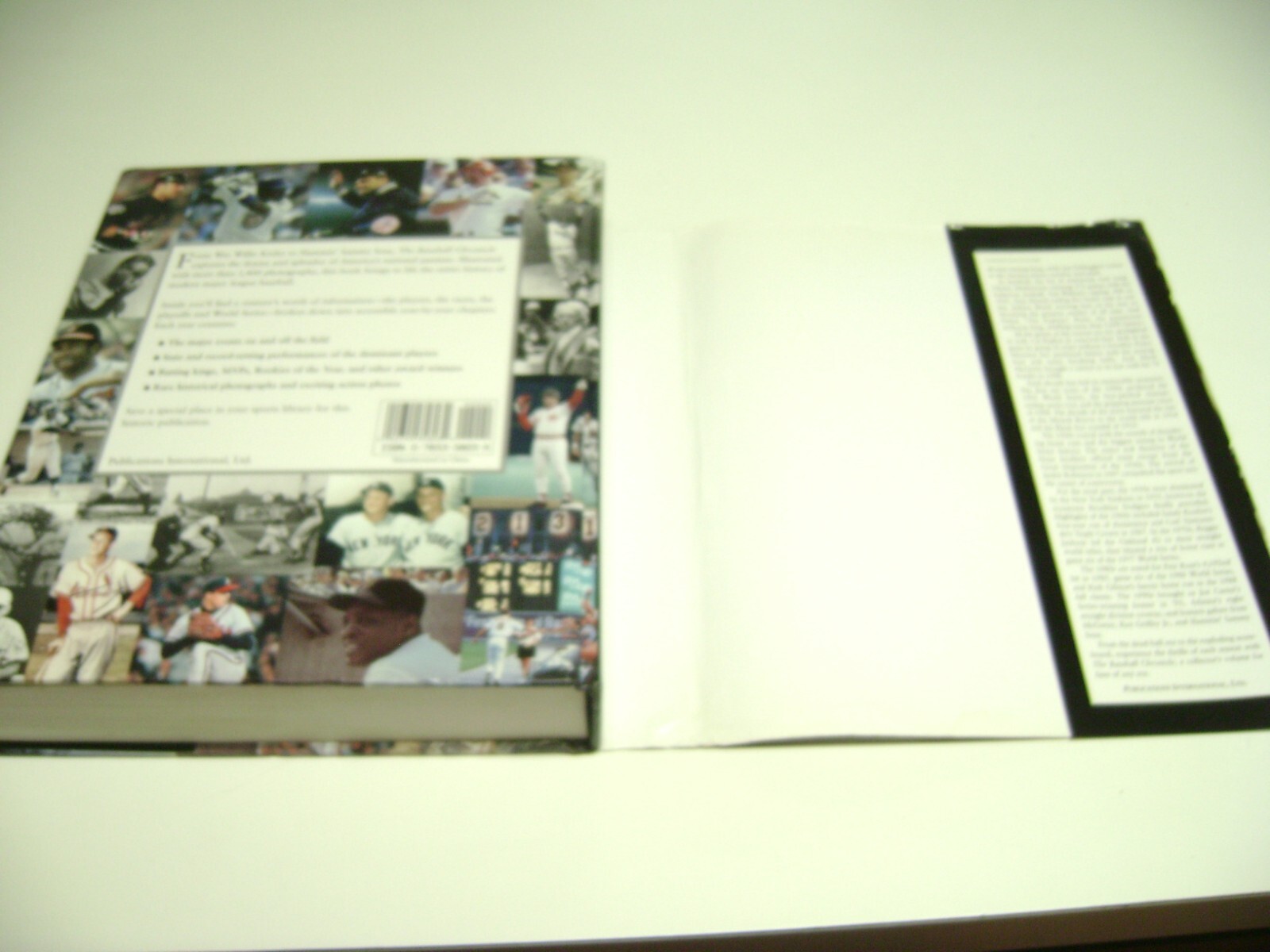 2001 Huge Hardcover Book The BASEBALL CHRONICLE Year By Year History, 656 pages