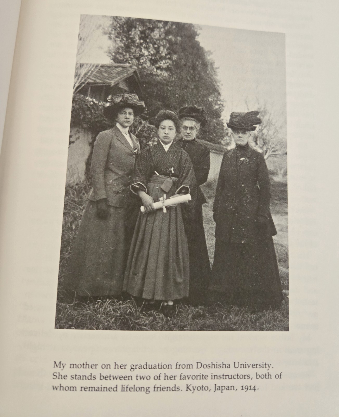 Desert Exile Uprooting of a Japanese American Family by Yoshiko Uchida WWII 1987