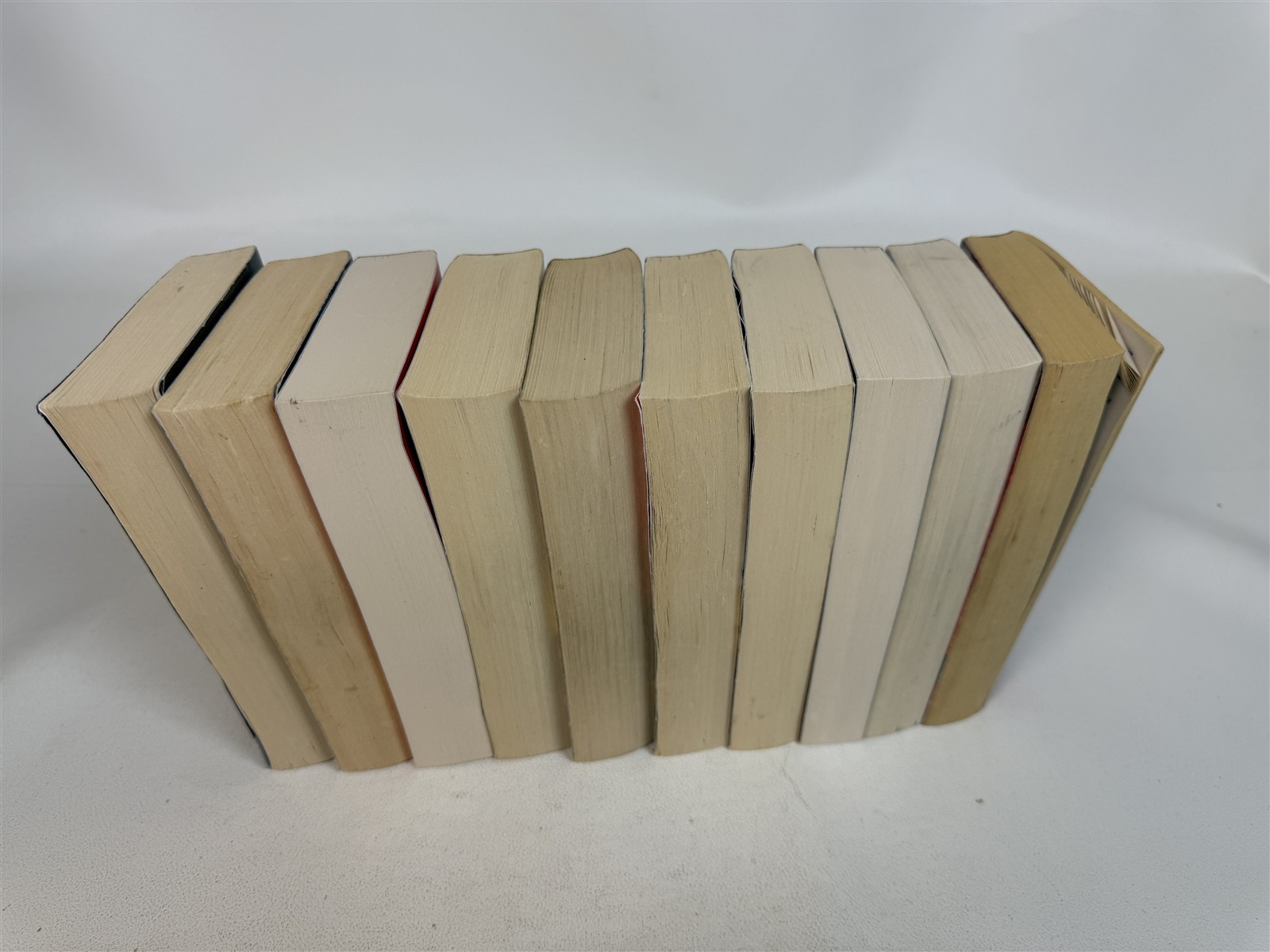 Daniel Silva Lot 22 Paperbacks including 19 Gabriel Allon series