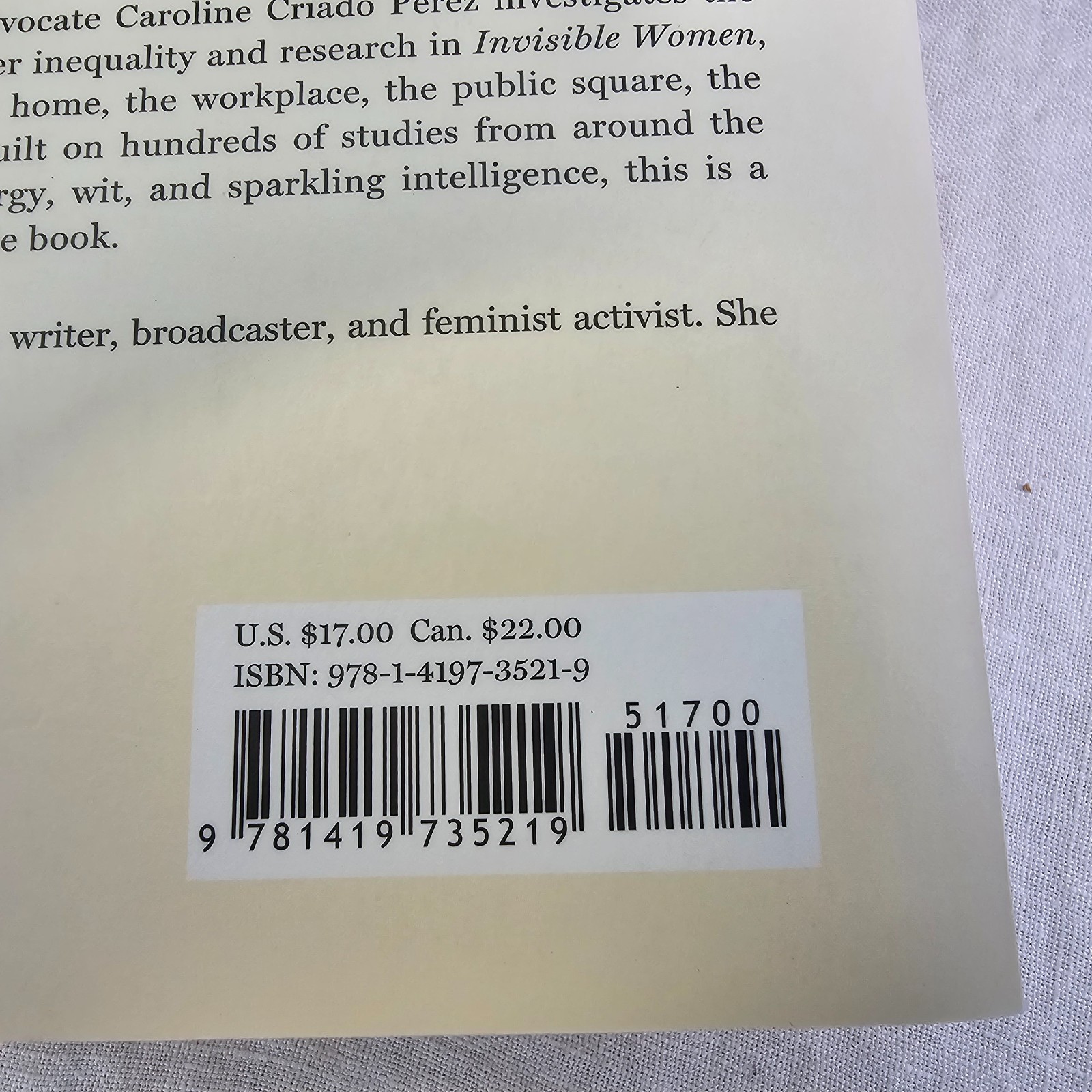 Invisible Women: Data Bias in a World Designed for Men Caroline Criado Perez