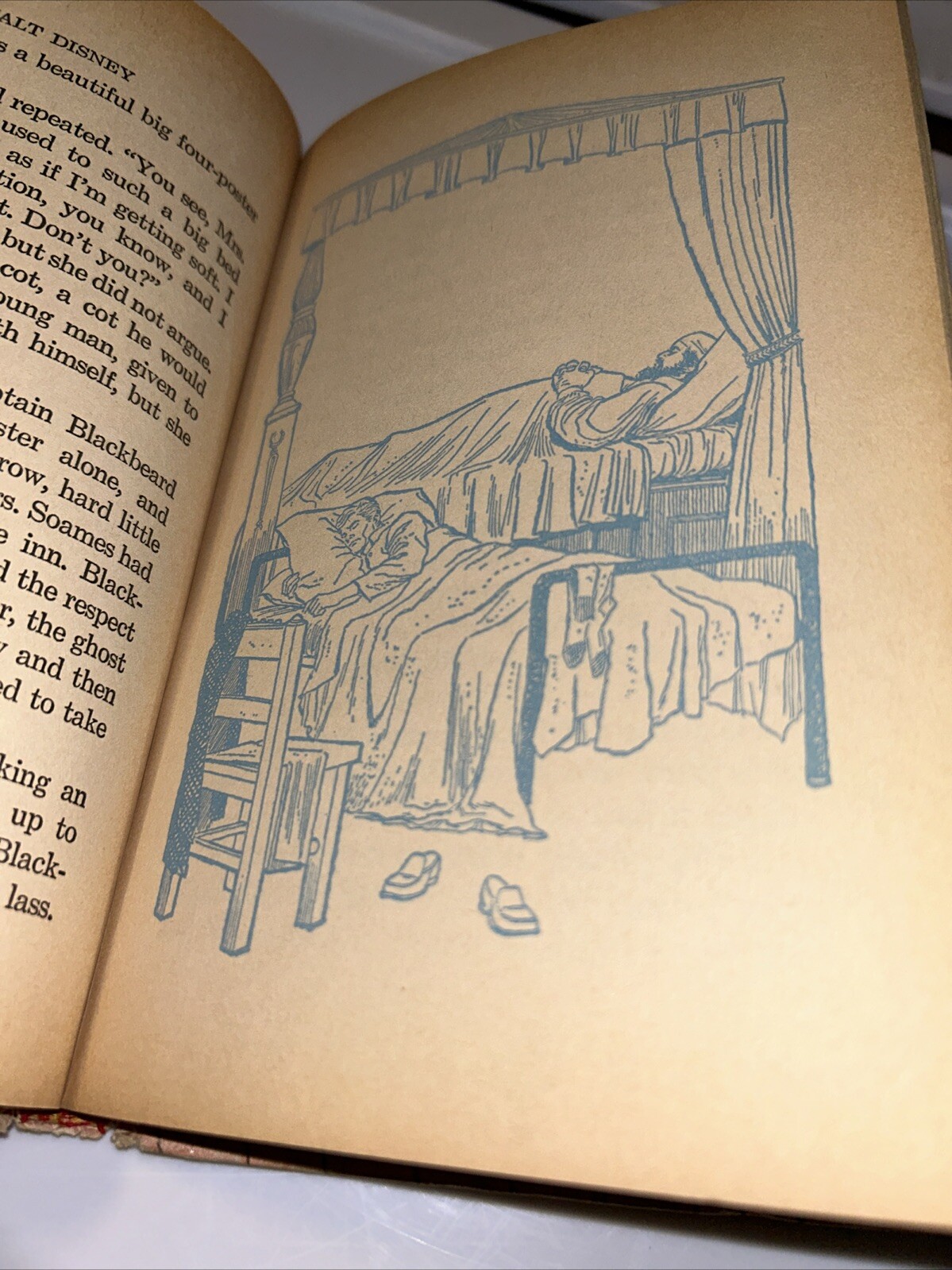 Walt Disneys Blackbeard’s Ghost 1968 Whitman Publishing 1575