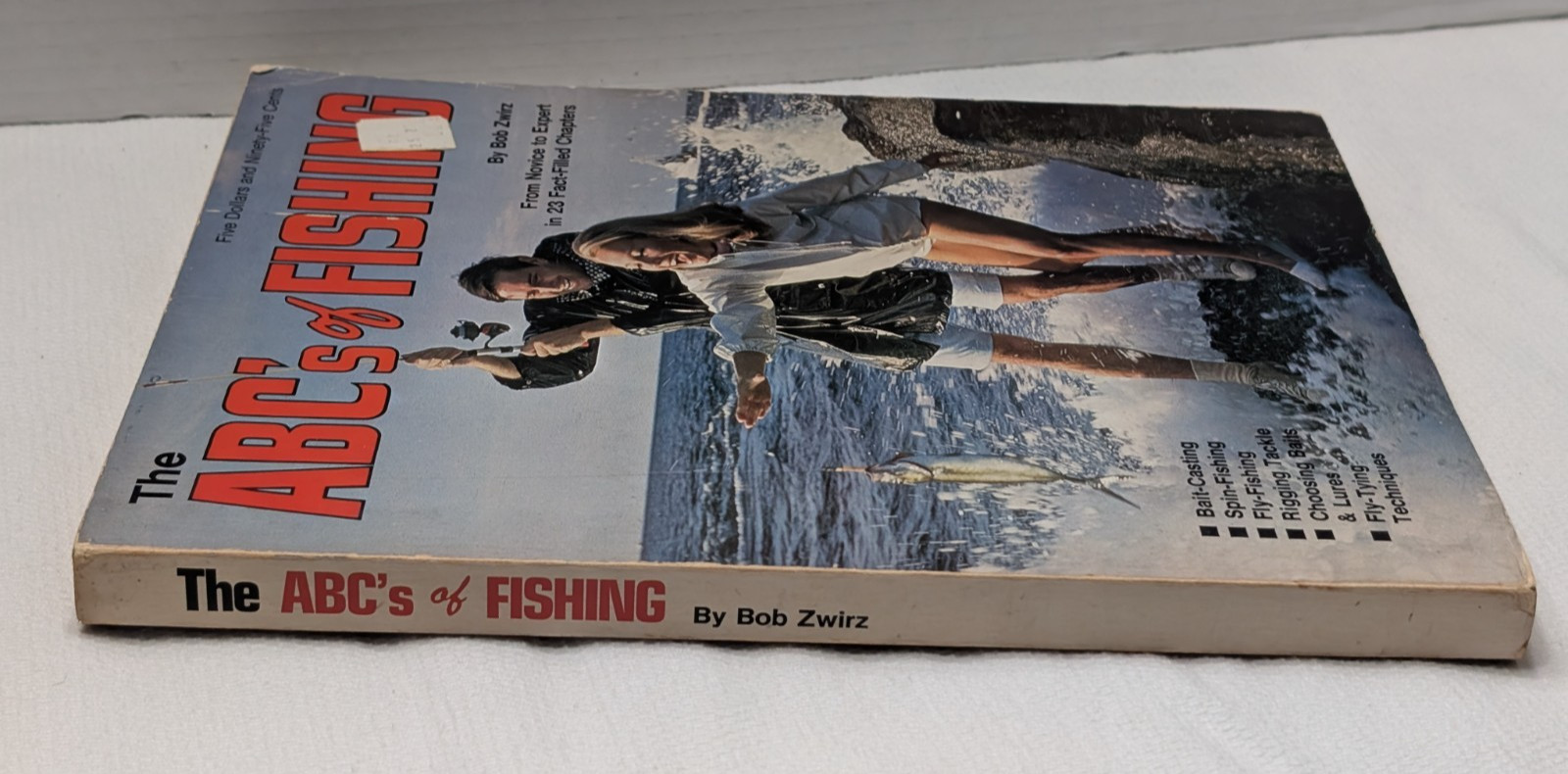 VINTAGE THE ABC’S OF FISHING BOOK BOB ZWIRZ NOVICE TO EXPERT 288 PAGES