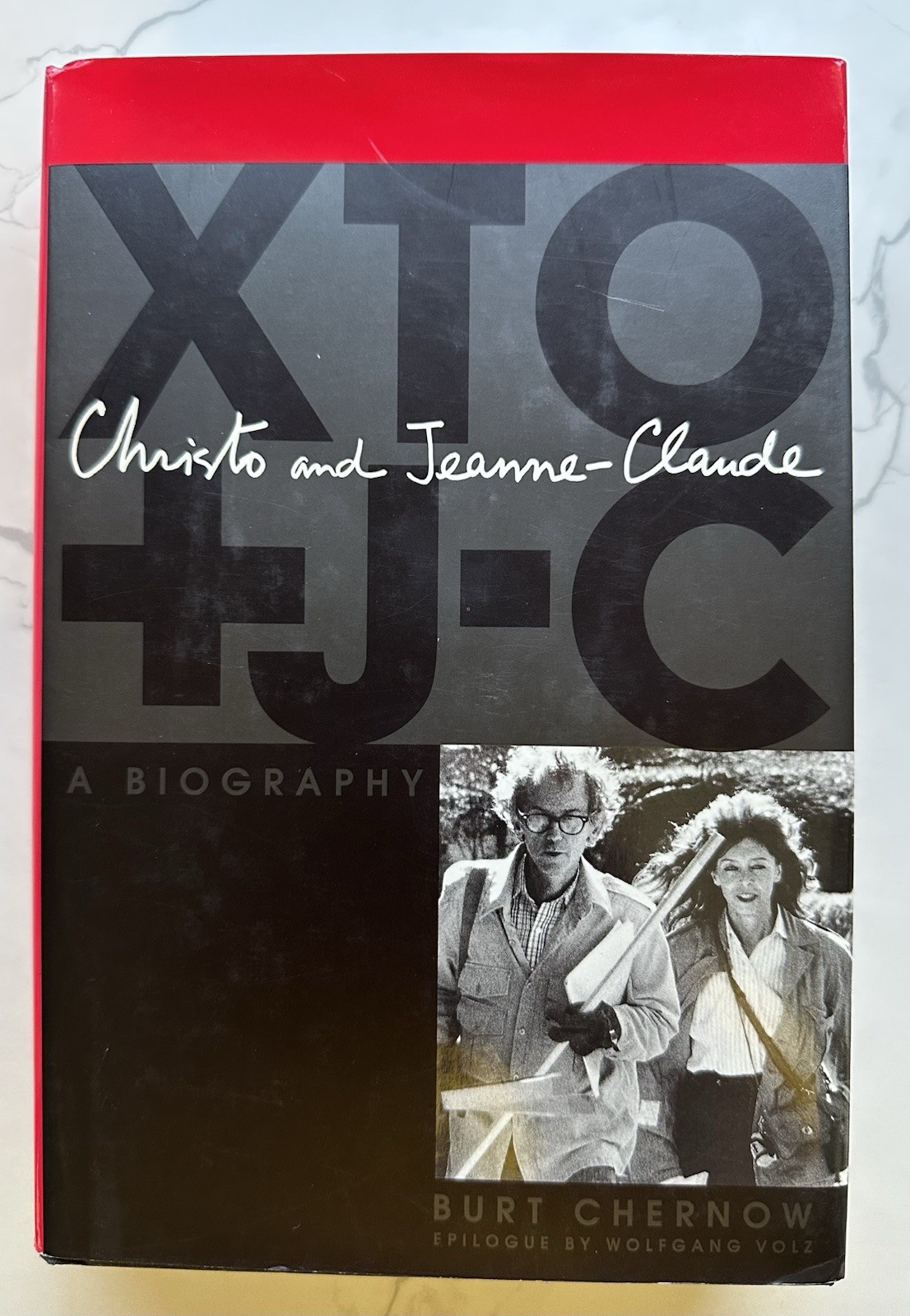 *Christo and Jeanne-Claude : A Biography by Burt Chernow 1st USA Edition Signed*