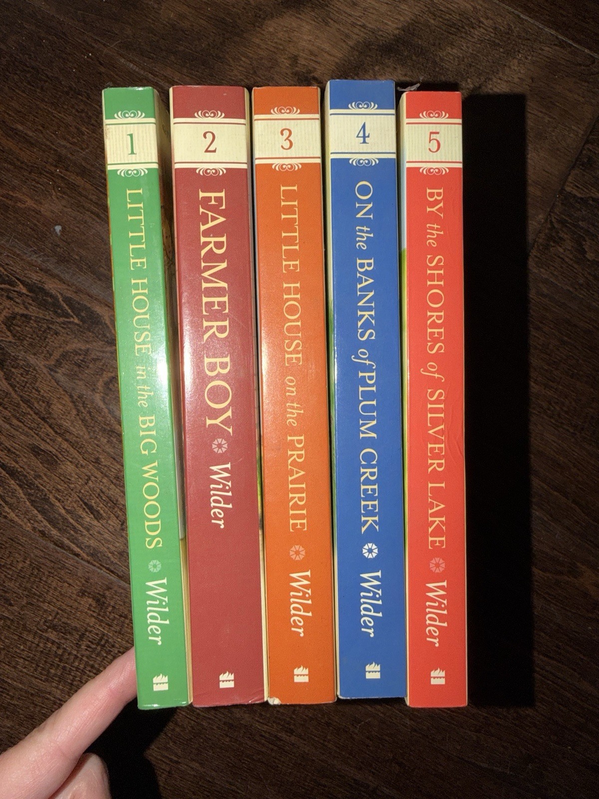 Little House 5-Book Full-Color : Books 1 To 5 by Laura Ingalls Wilder