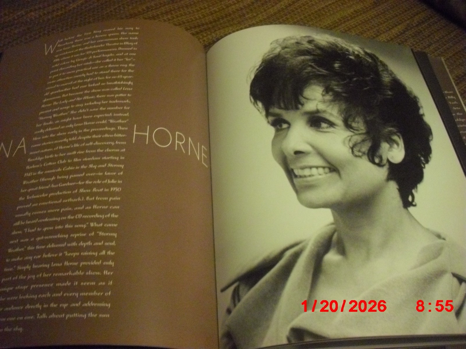 Divas!: The Fabulous Photography of Kenn Duncan by Stephen M. Silverman WOW!