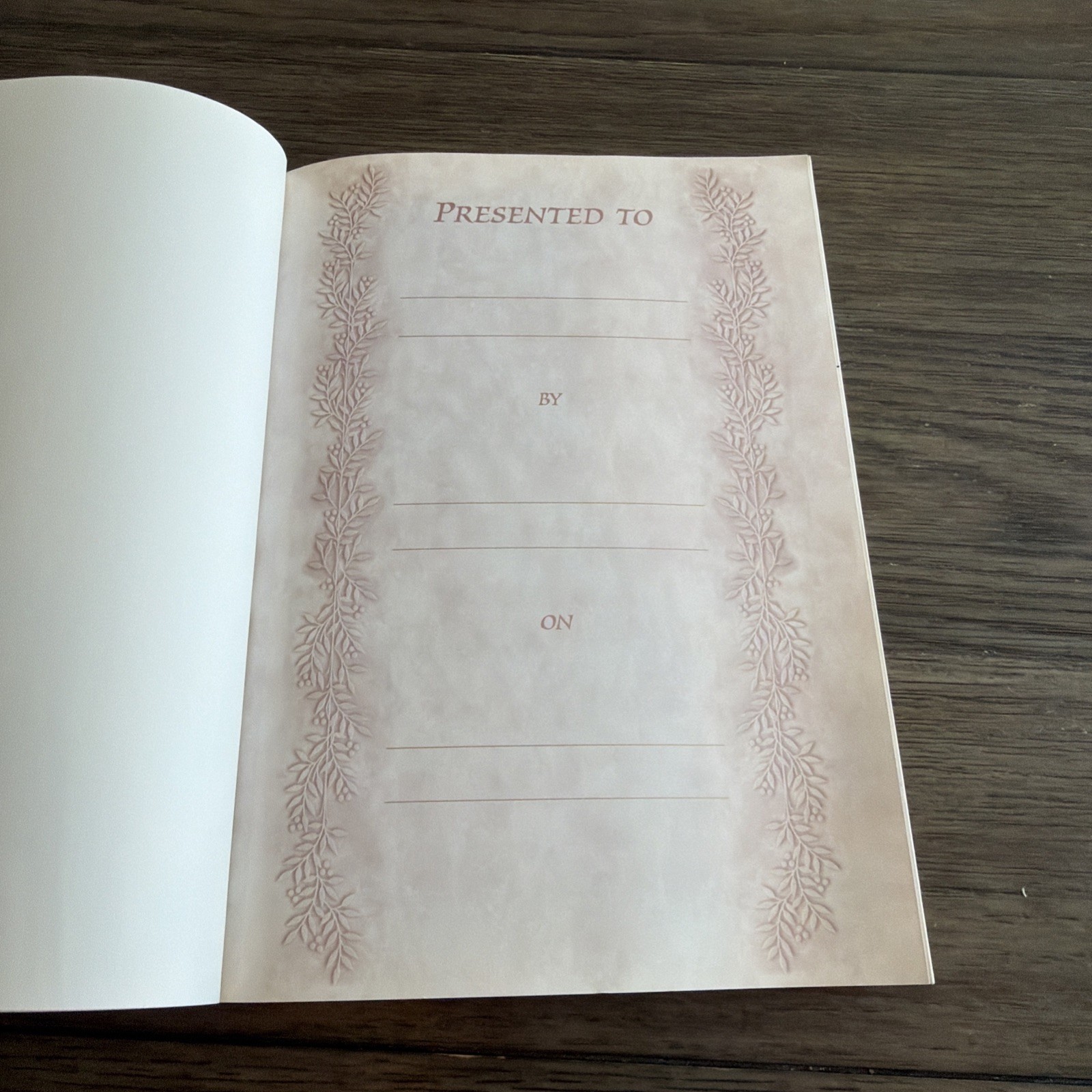 The Inspirational Bible [New Century Version, The Everyday Bible] Max Lucas